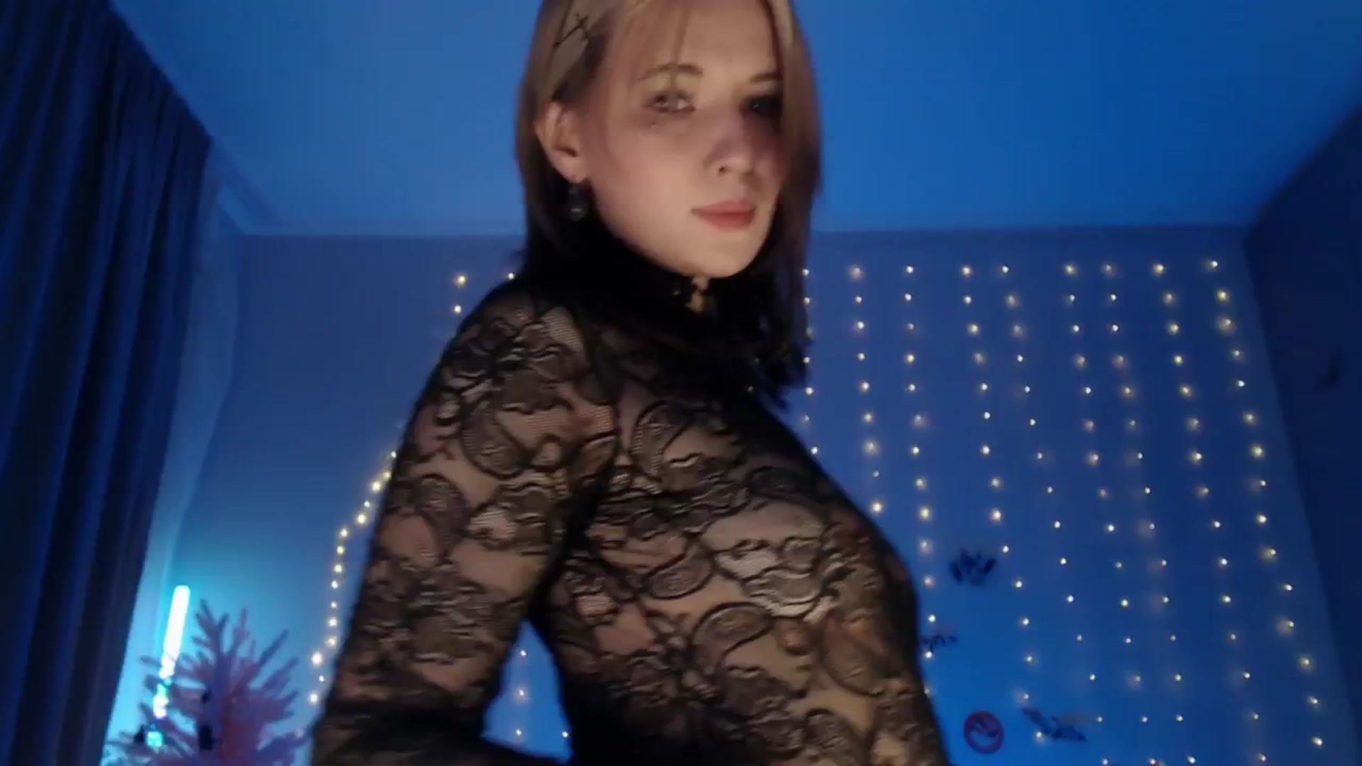 Gallery image thumbnail from Snowy_AF's myfreecams stream on, 02/04/2026, 18:34 image 3 of 20