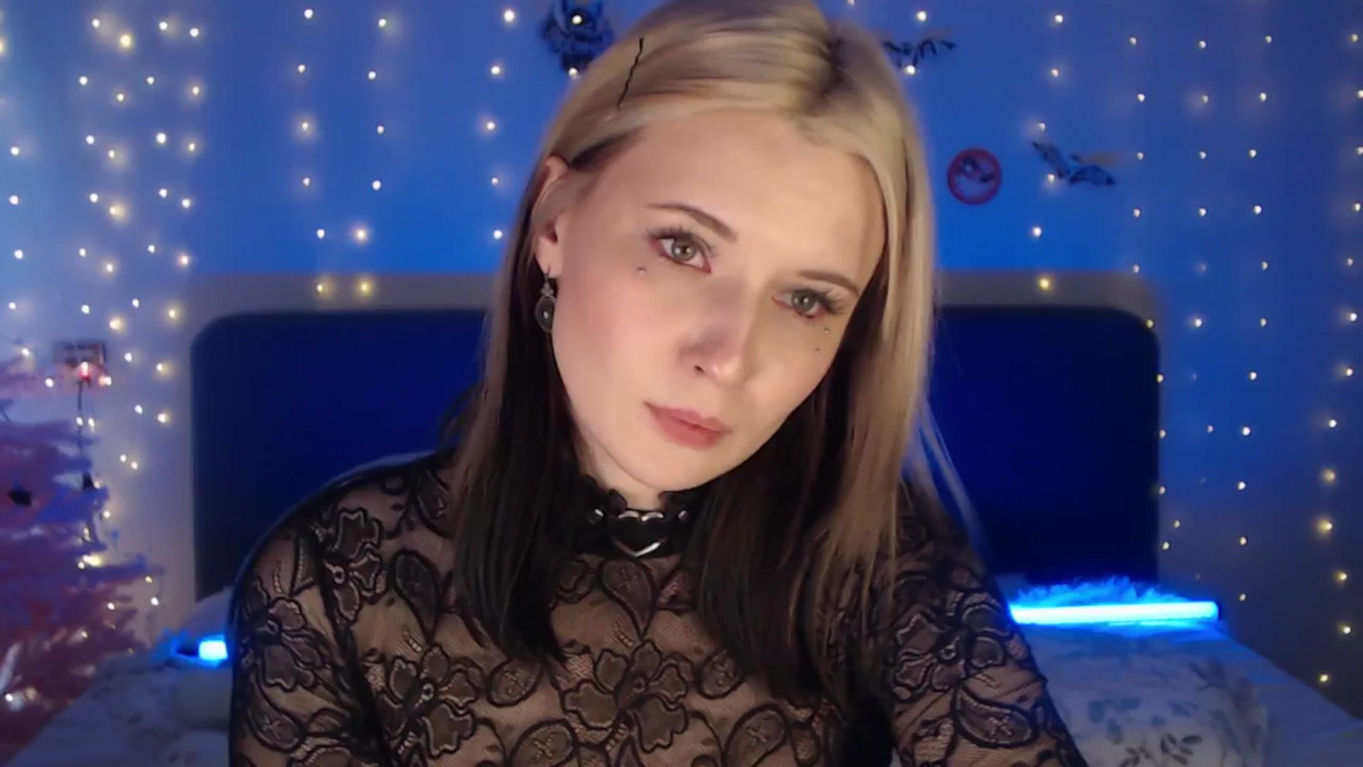 Gallery image thumbnail from Snowy_AF's myfreecams stream on, 02/04/2026, 20:12 image 3 of 20
