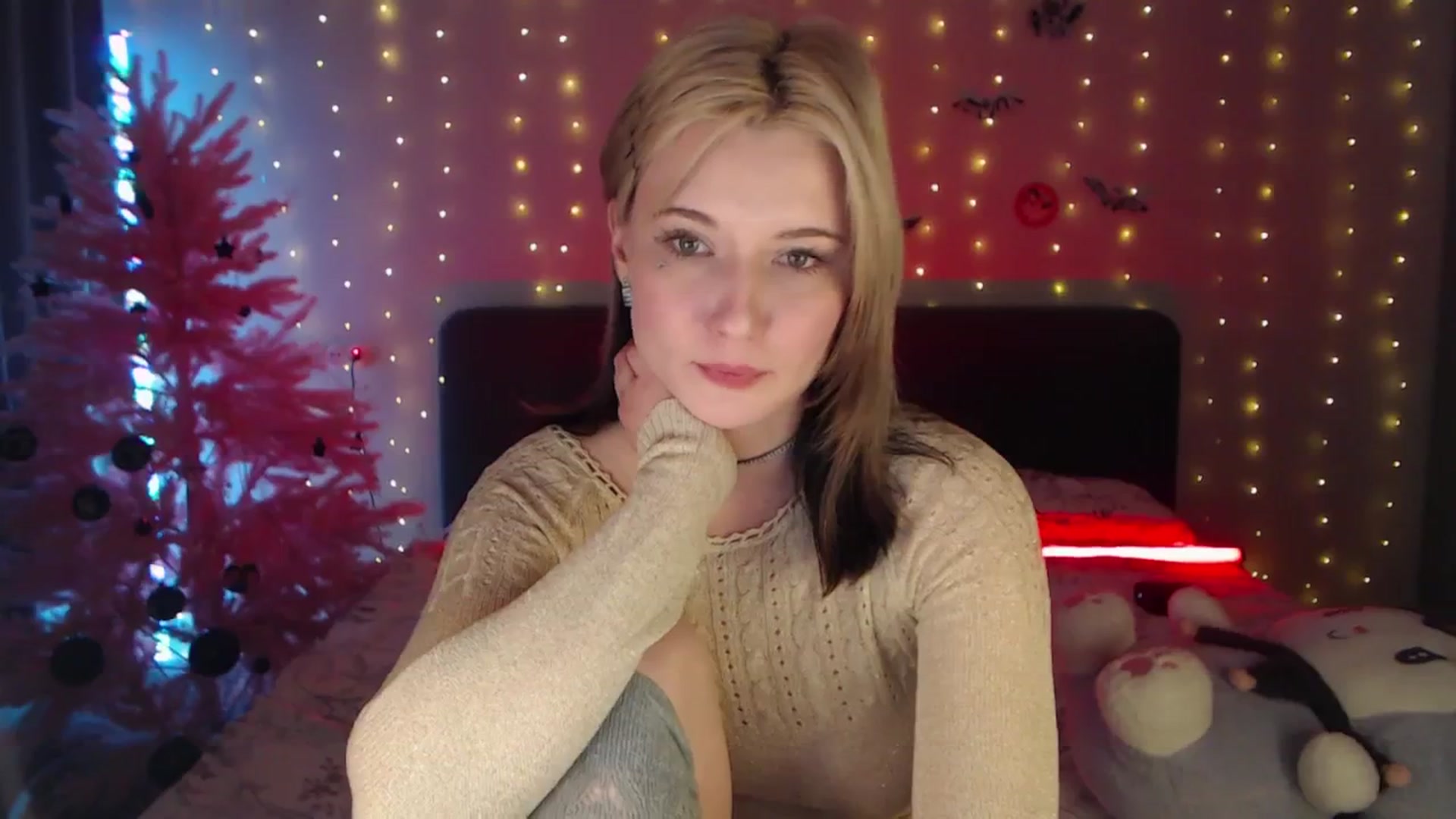 Gallery image thumbnail from Snowy_AF's myfreecams stream on, 02/08/2026, 15:12 image 5 of 20