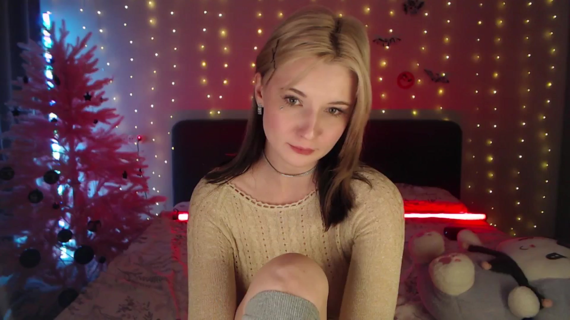 Gallery image thumbnail from Snowy_AF's myfreecams stream on, 02/08/2026, 15:12 image 6 of 20