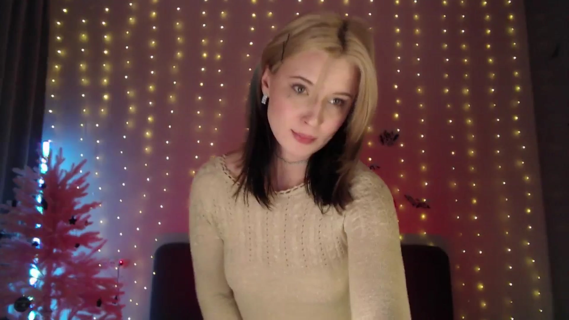 Gallery image thumbnail from Snowy_AF's myfreecams stream on, 02/08/2026, 15:41 image 7 of 20
