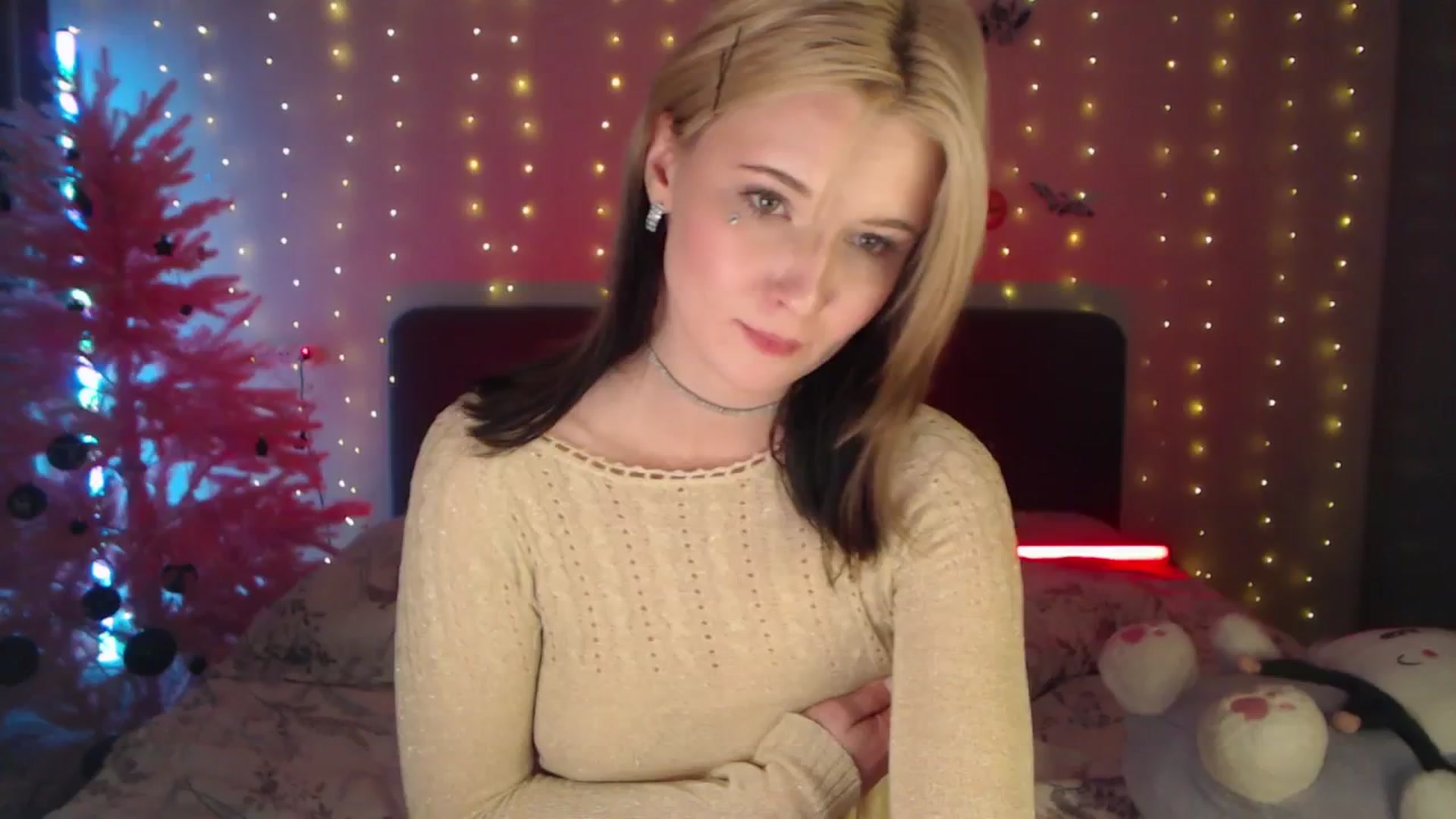 Gallery image thumbnail from Snowy_AF's myfreecams stream on, 02/08/2026, 15:41 image 10 of 20