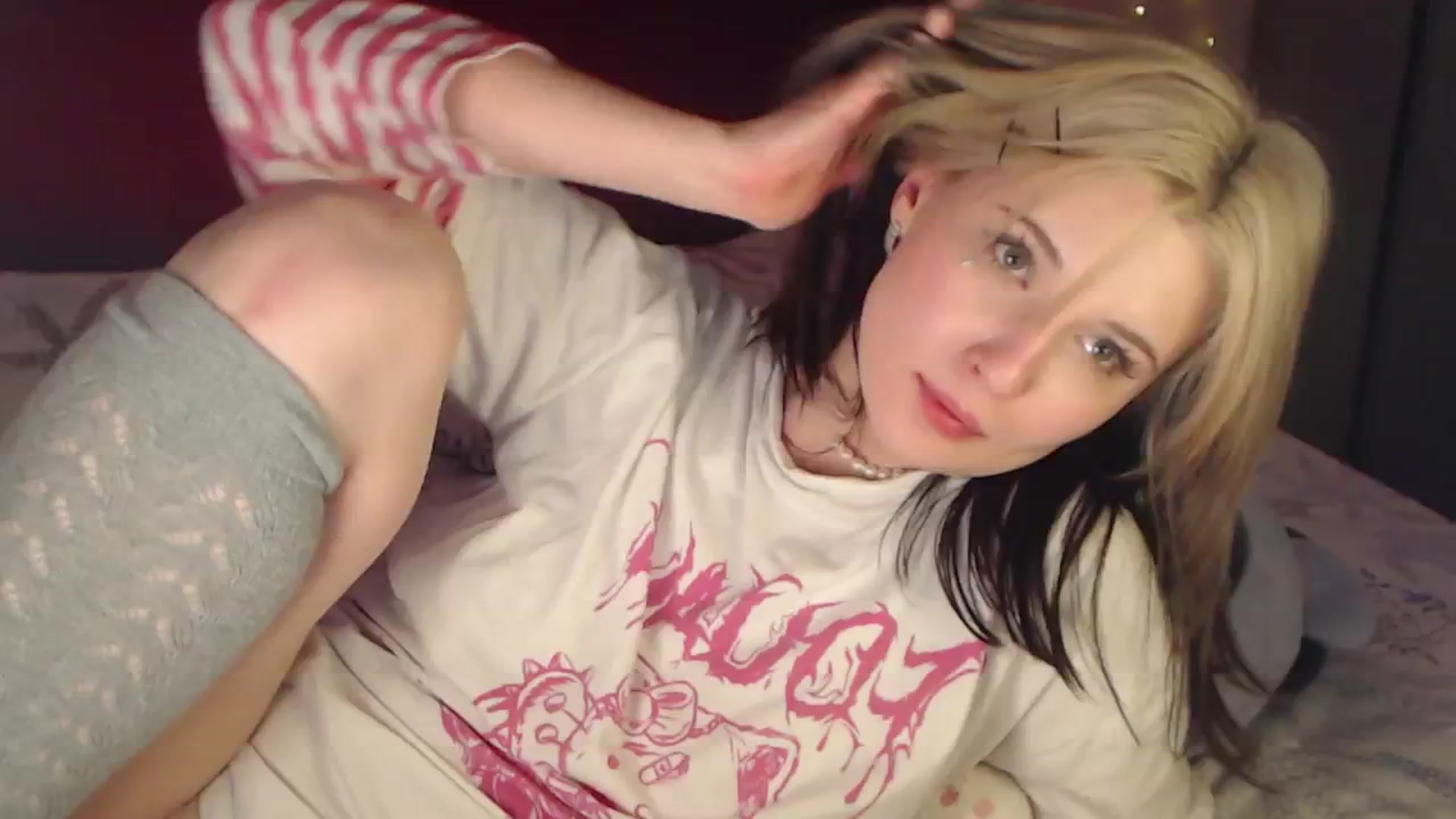 Gallery image thumbnail from Snowy_AF's myfreecams stream on, 02/08/2026, 19:53 image 16 of 20