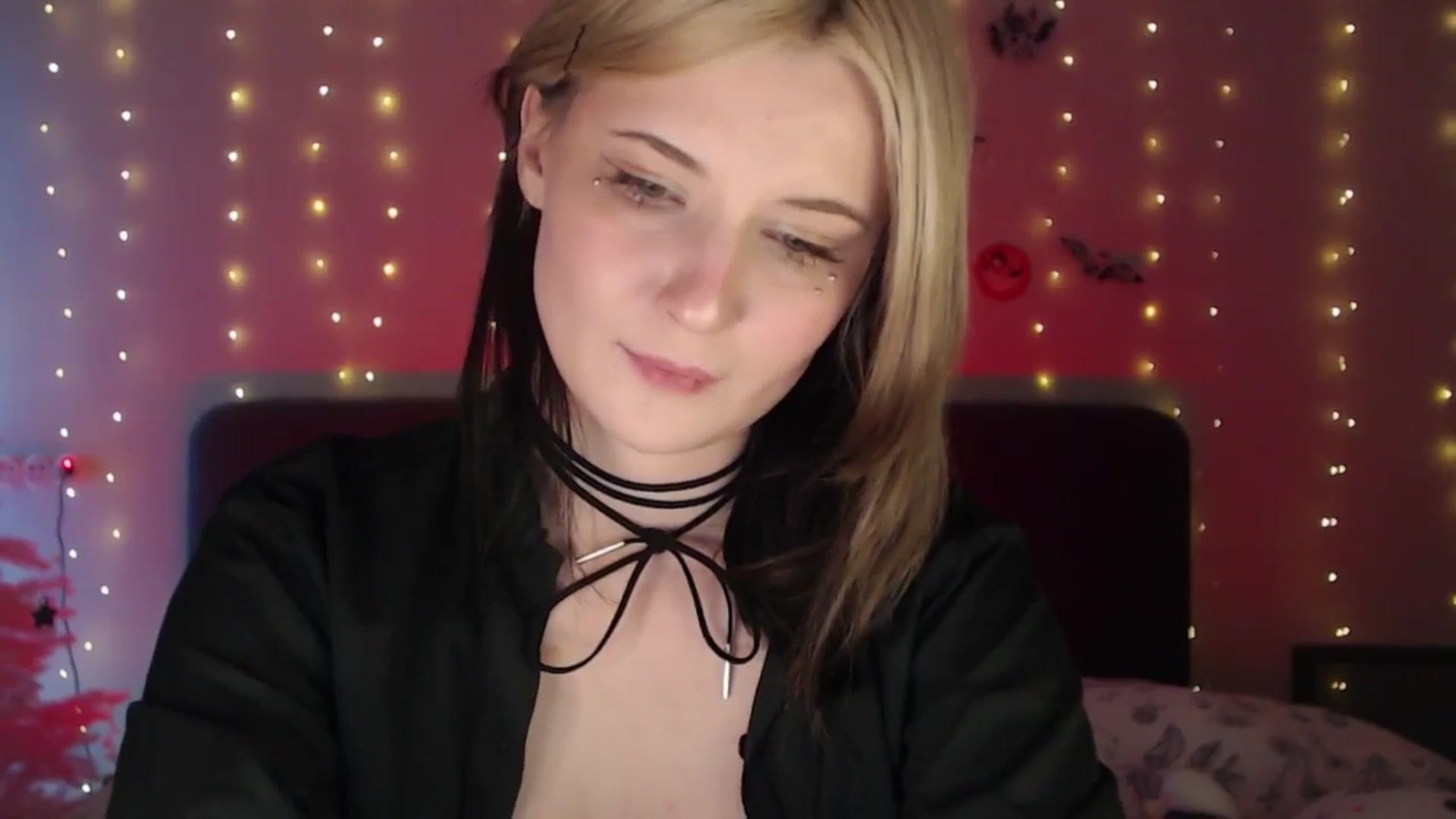 Gallery image thumbnail from Snowy_AF's myfreecams stream on, 02/10/2026, 20:55 image 14 of 20
