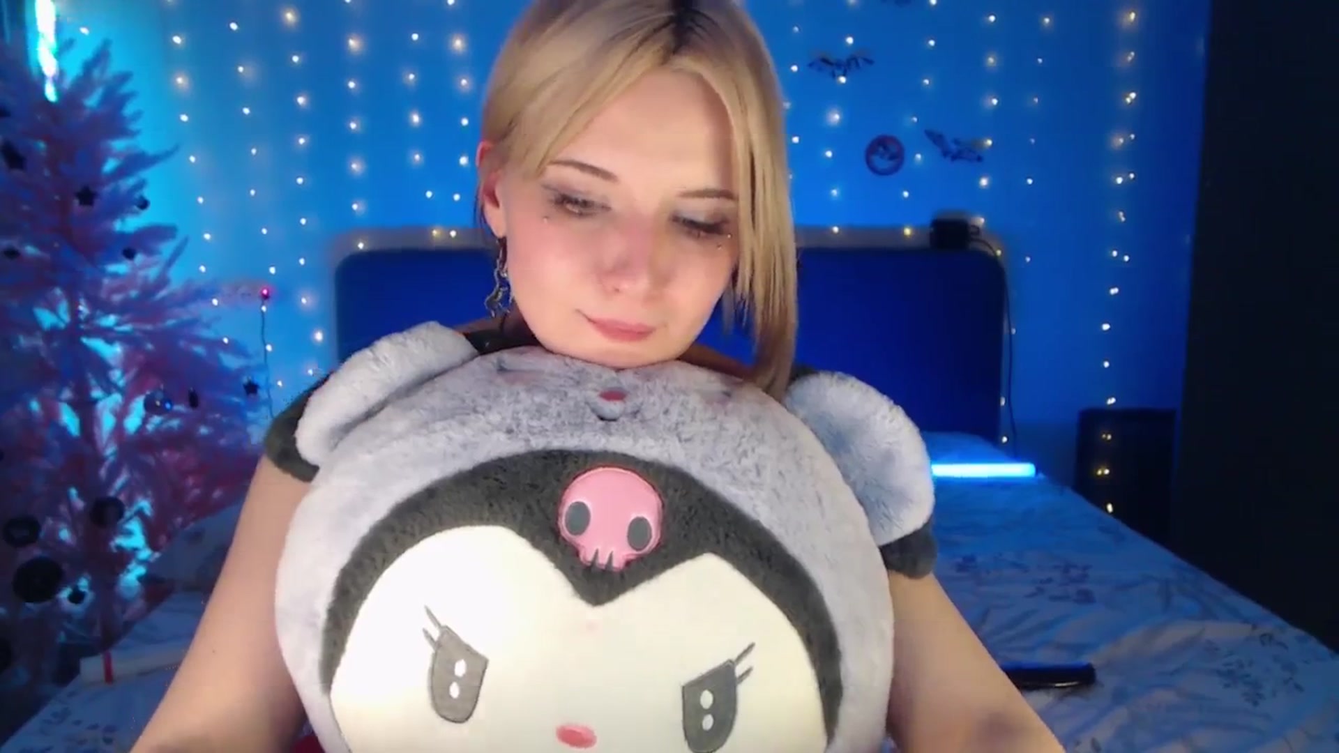 Gallery image thumbnail from Snowy_AF's myfreecams stream on, 02/11/2026, 18:44 image 18 of 20