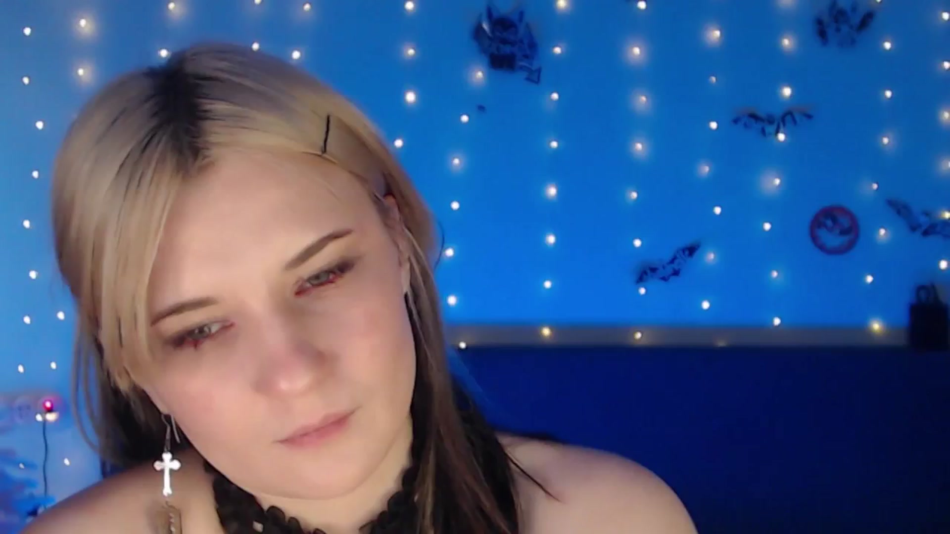 Gallery image thumbnail from Snowy_AF's myfreecams stream on, 02/22/2026, 03:08 image 17 of 20