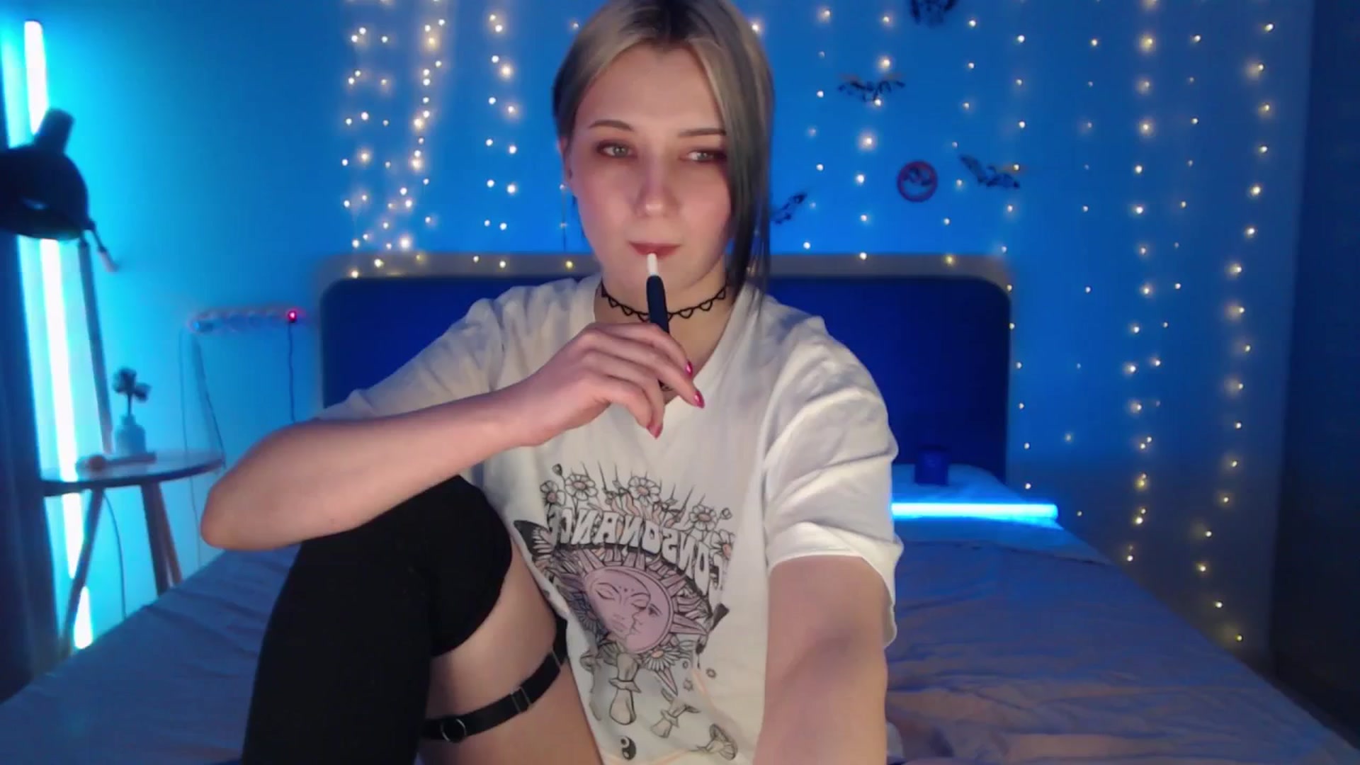 Gallery image thumbnail from Snowy_AF's myfreecams stream on, 03/22/2026, 20:09 image 3 of 20