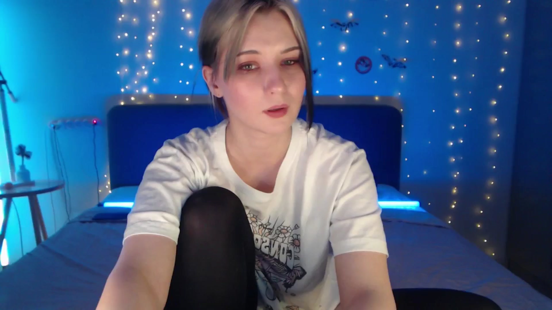 Gallery image thumbnail from Snowy_AF's myfreecams stream on, 03/22/2026, 20:09 image 19 of 20