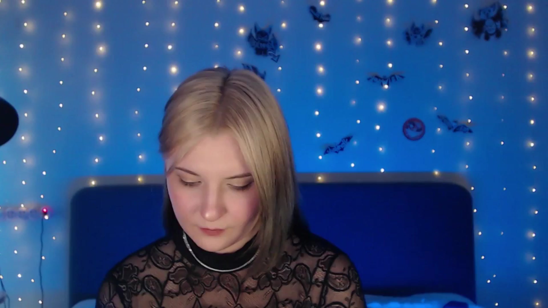 Gallery image thumbnail from Snowy_AF's myfreecams stream on, 04/05/2026, 15:57 image 4 of 20