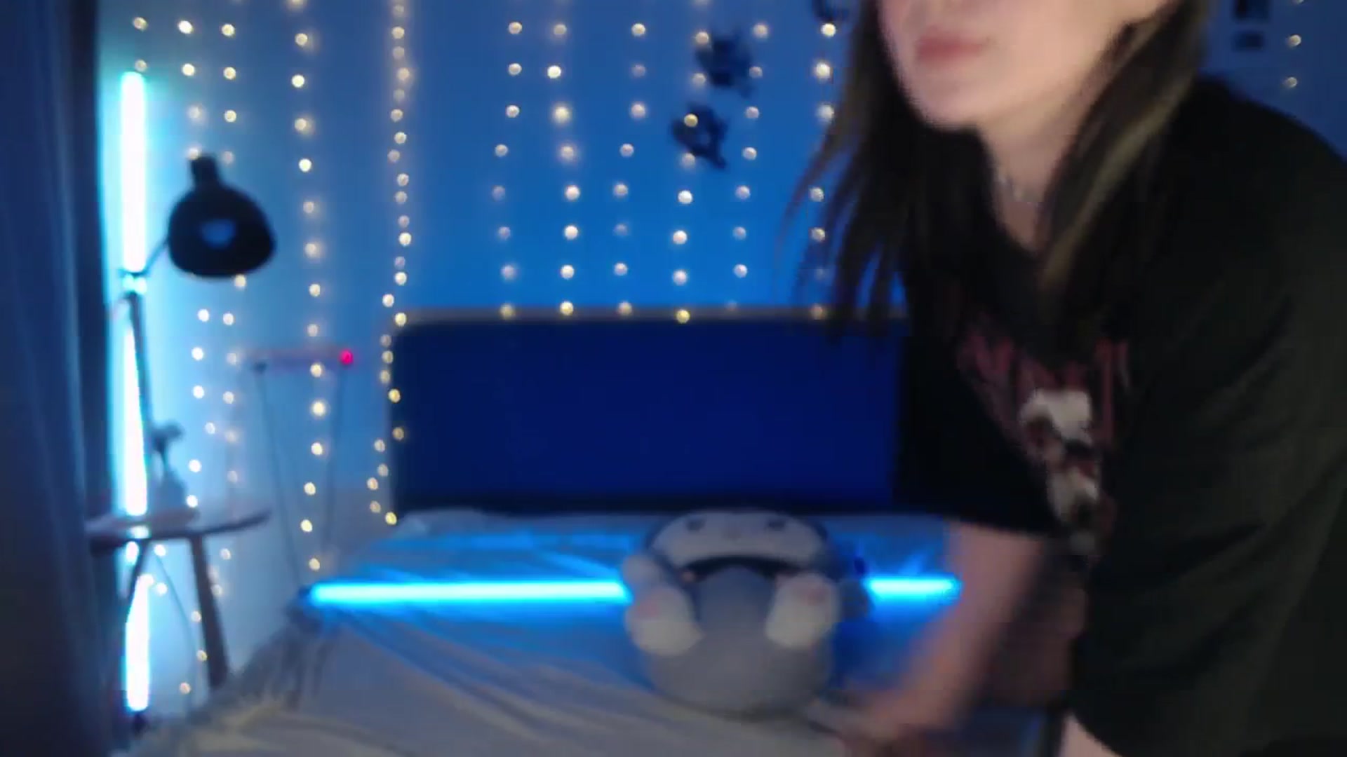 Gallery image thumbnail from Snowy_AF's myfreecams stream on, 04/10/2026, 18:55 image 11 of 20