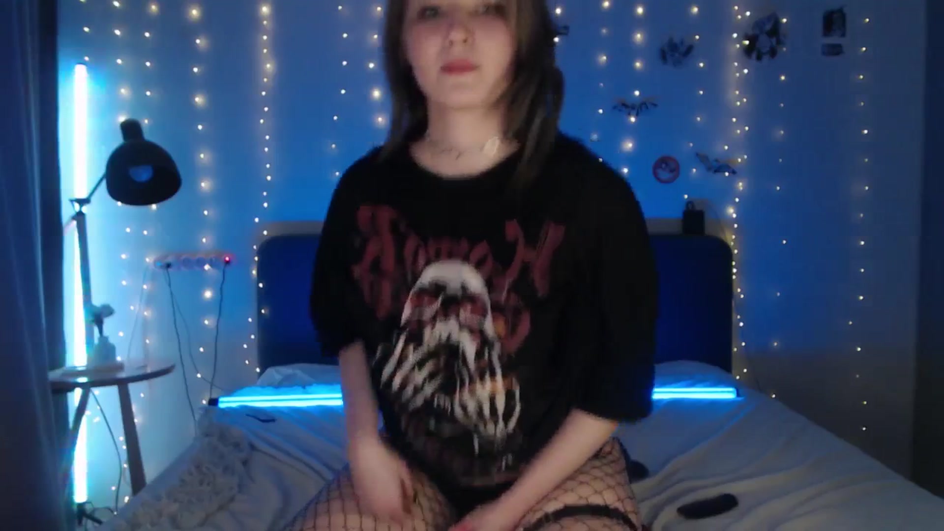 Gallery image thumbnail from Snowy_AF's myfreecams stream on, 04/10/2026, 18:55 image 13 of 20