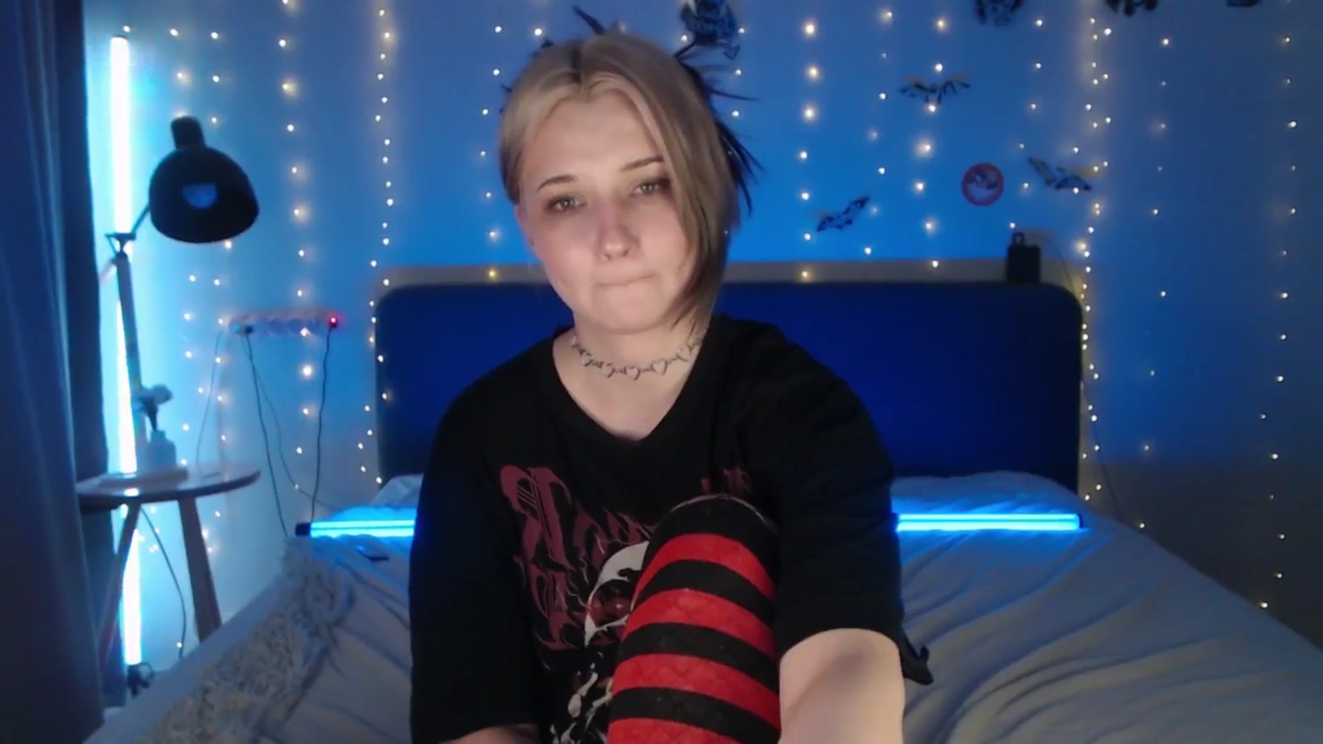 Gallery image thumbnail from Snowy_AF's myfreecams stream on, 04/10/2026, 18:55 image 19 of 20