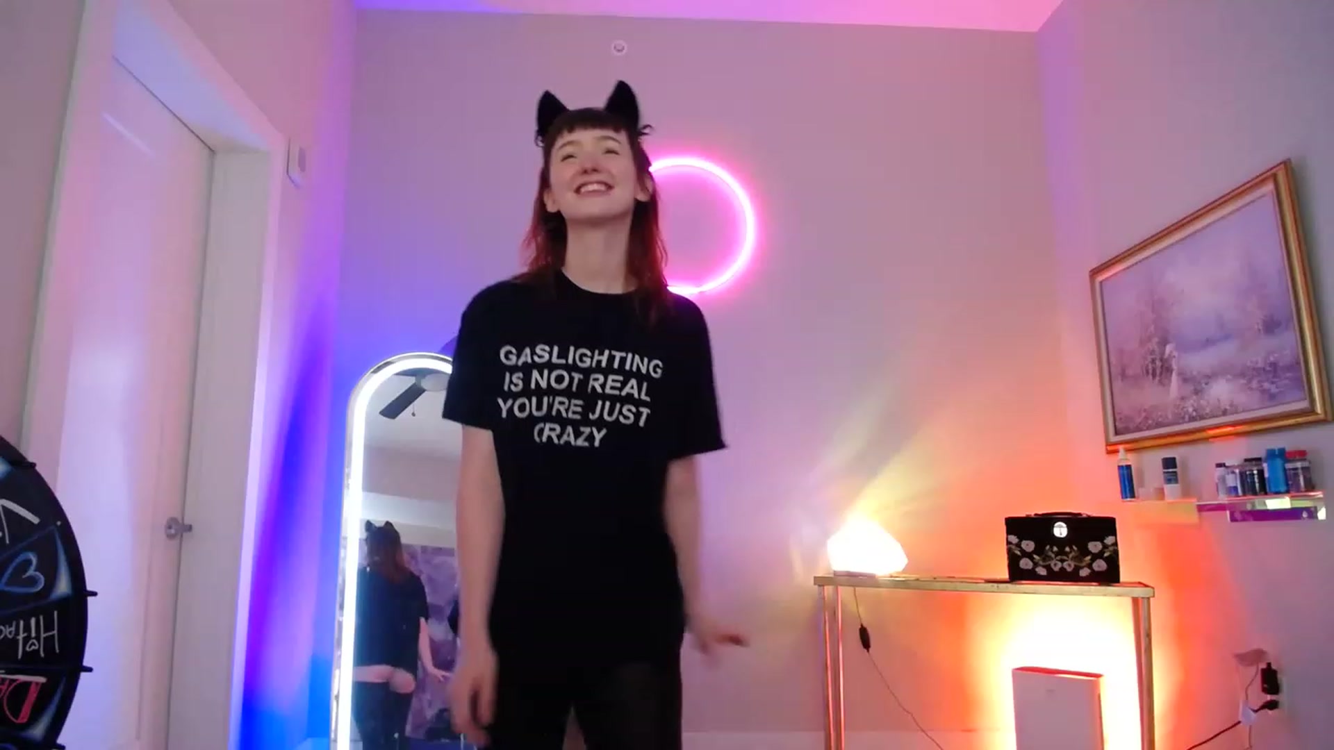 Gallery image thumbnail from SnugglePunk's myfreecams stream on, 04/15/2023, 01:37 image 14 of 20