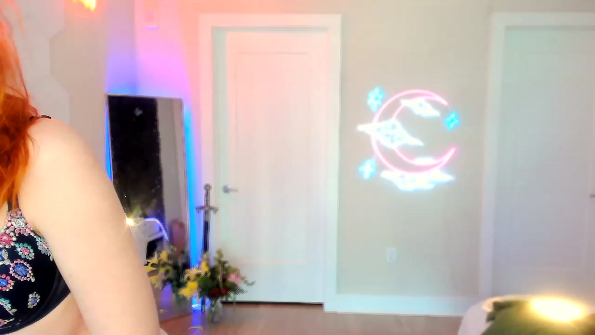 Gallery image thumbnail from SnugglePunk's myfreecams stream on, 06/02/2023, 22:29 image 2 of 20