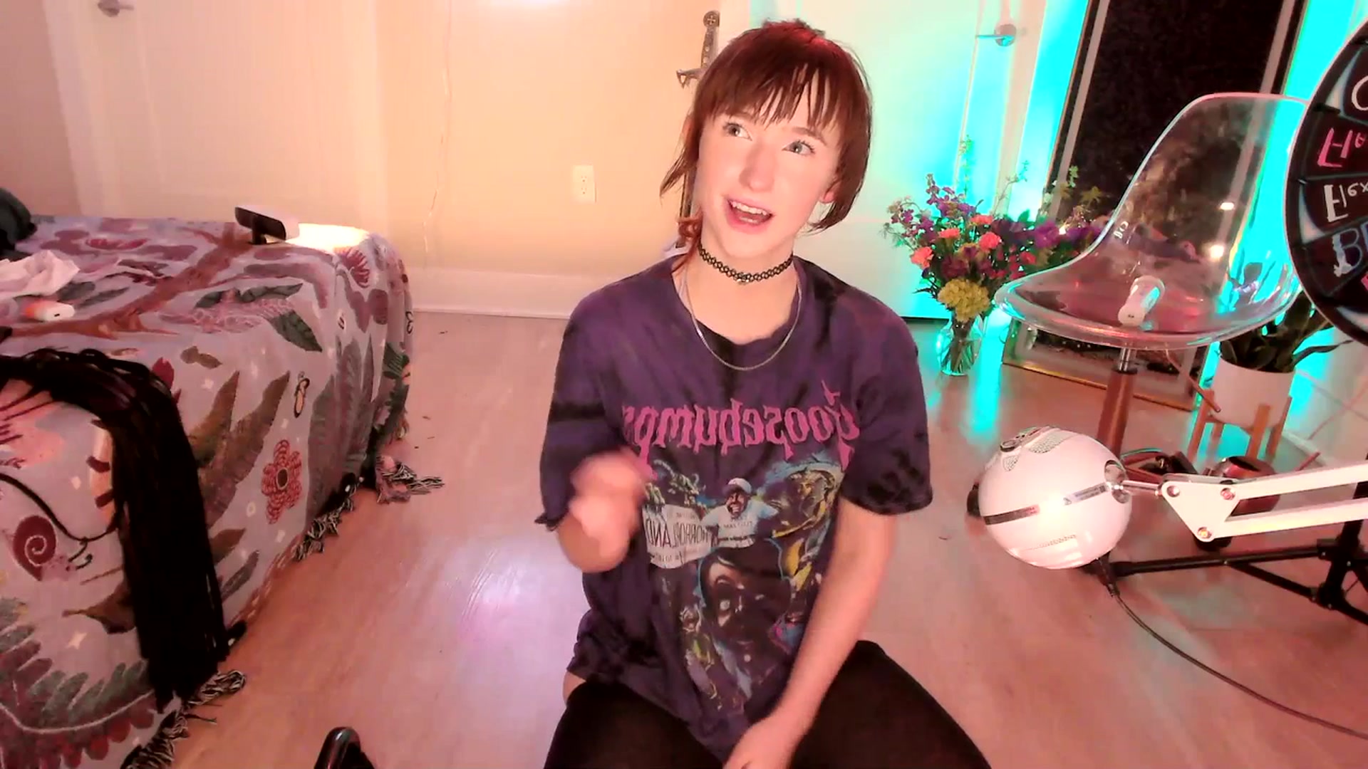 Gallery image thumbnail from SnugglePunk's myfreecams stream on, 06/24/2023, 01:13 image 17 of 20