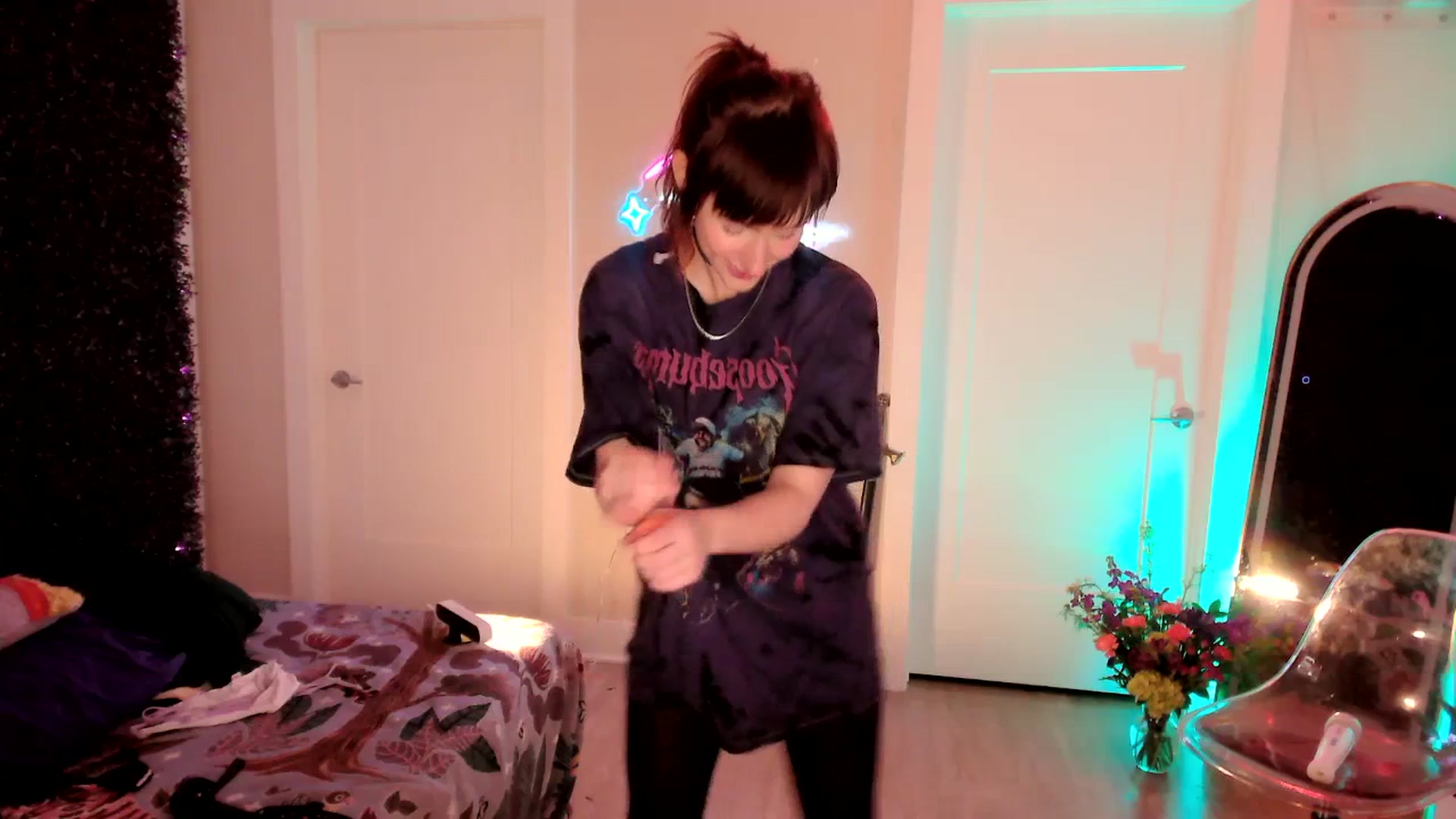 Gallery image thumbnail from SnugglePunk's myfreecams stream on, 06/24/2023, 01:13 image 18 of 20