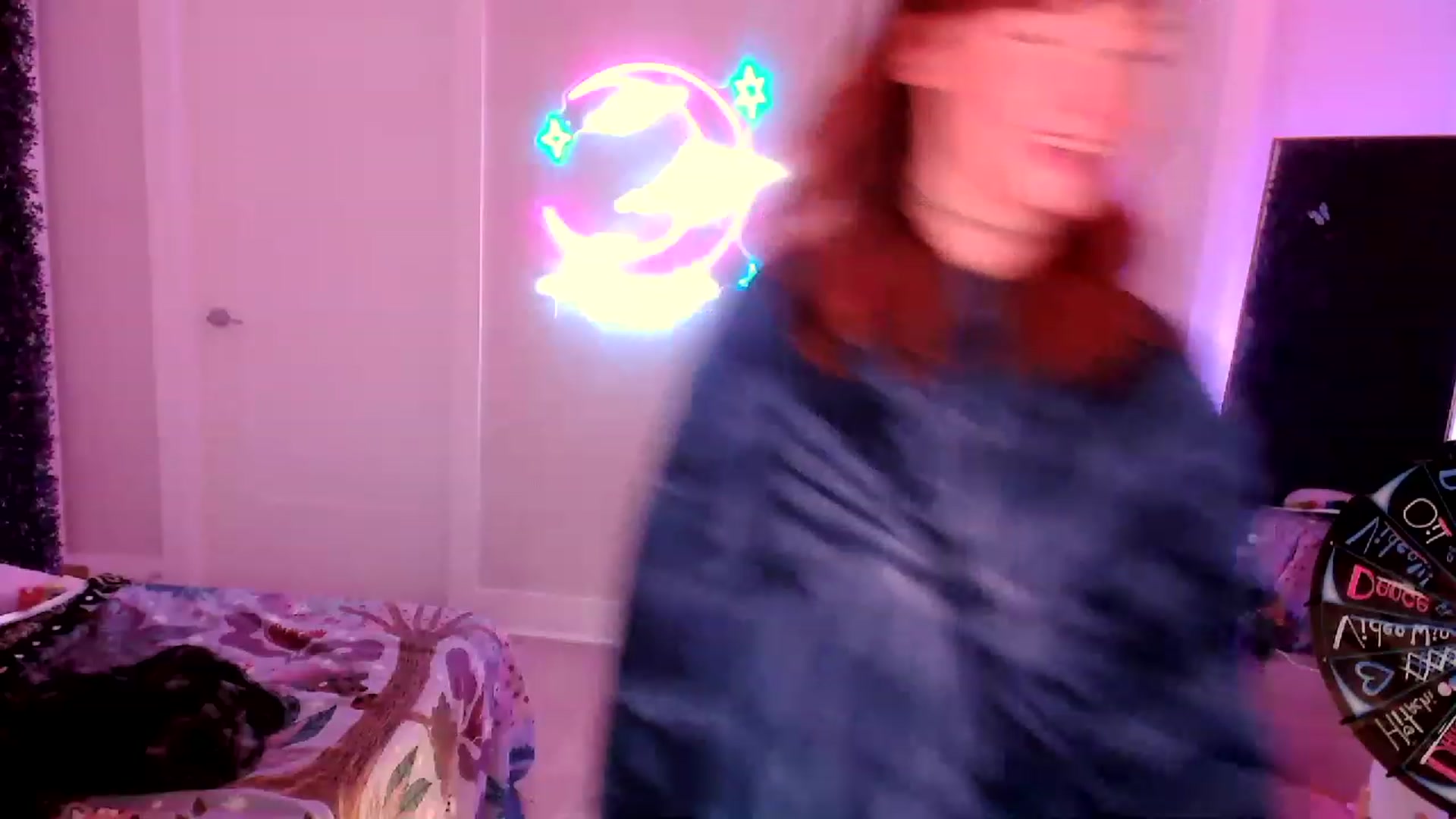 Gallery image thumbnail from SnugglePunk's myfreecams stream on, 06/29/2023, 02:09 image 5 of 20
