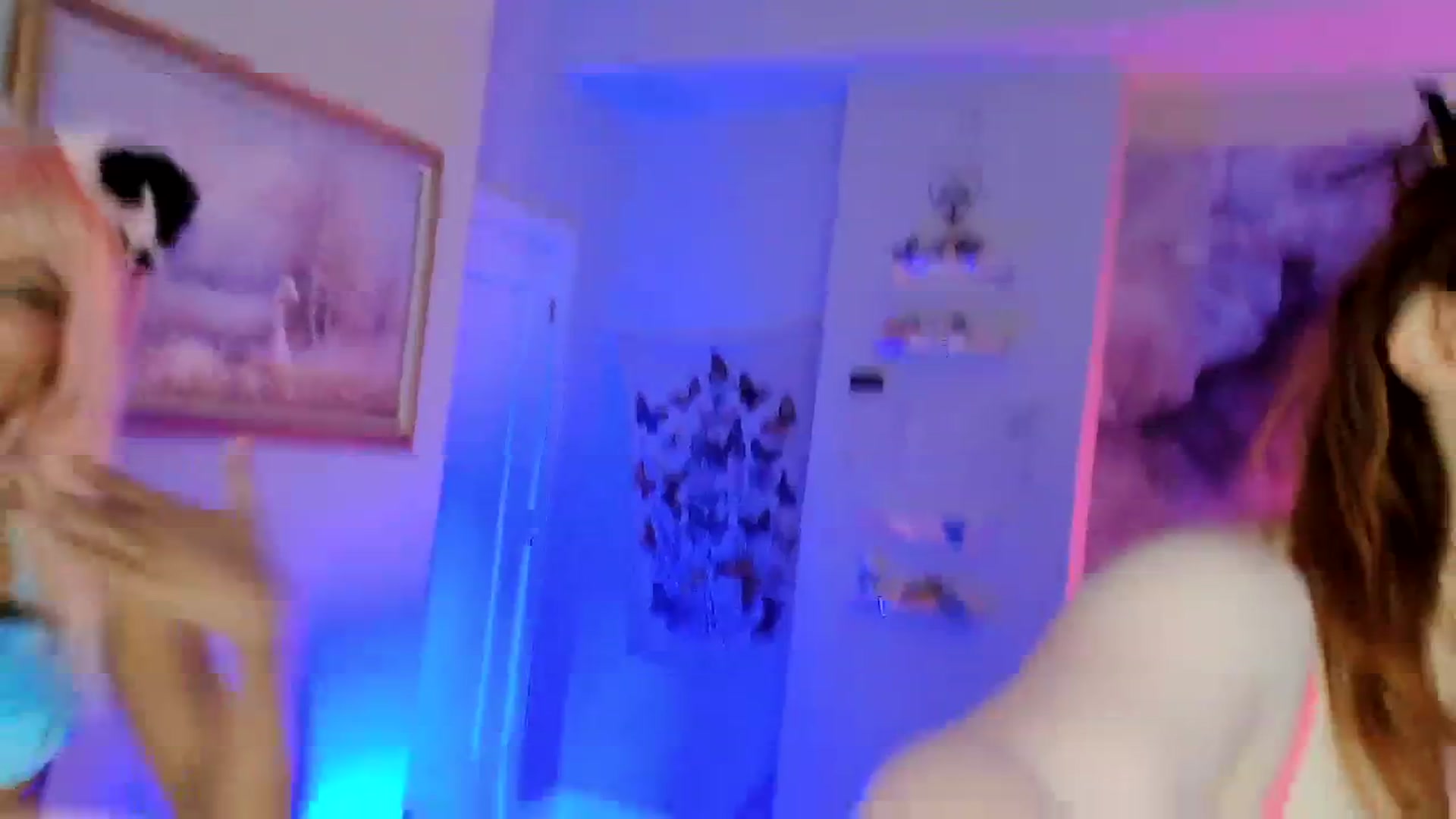 Gallery image thumbnail from SnugglePunk's myfreecams stream on, 11/03/2023, 02:22 image 11 of 20