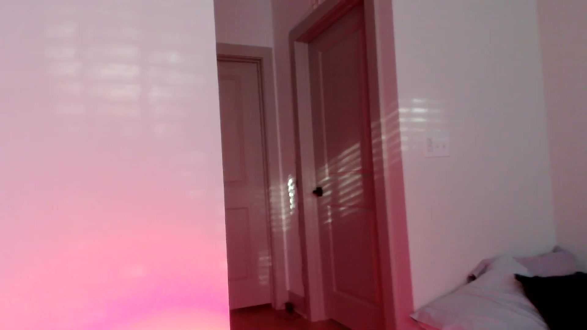 Gallery image thumbnail from SnugglePunk's myfreecams stream on, 06/21/2024, 23:51 image 1 of 20