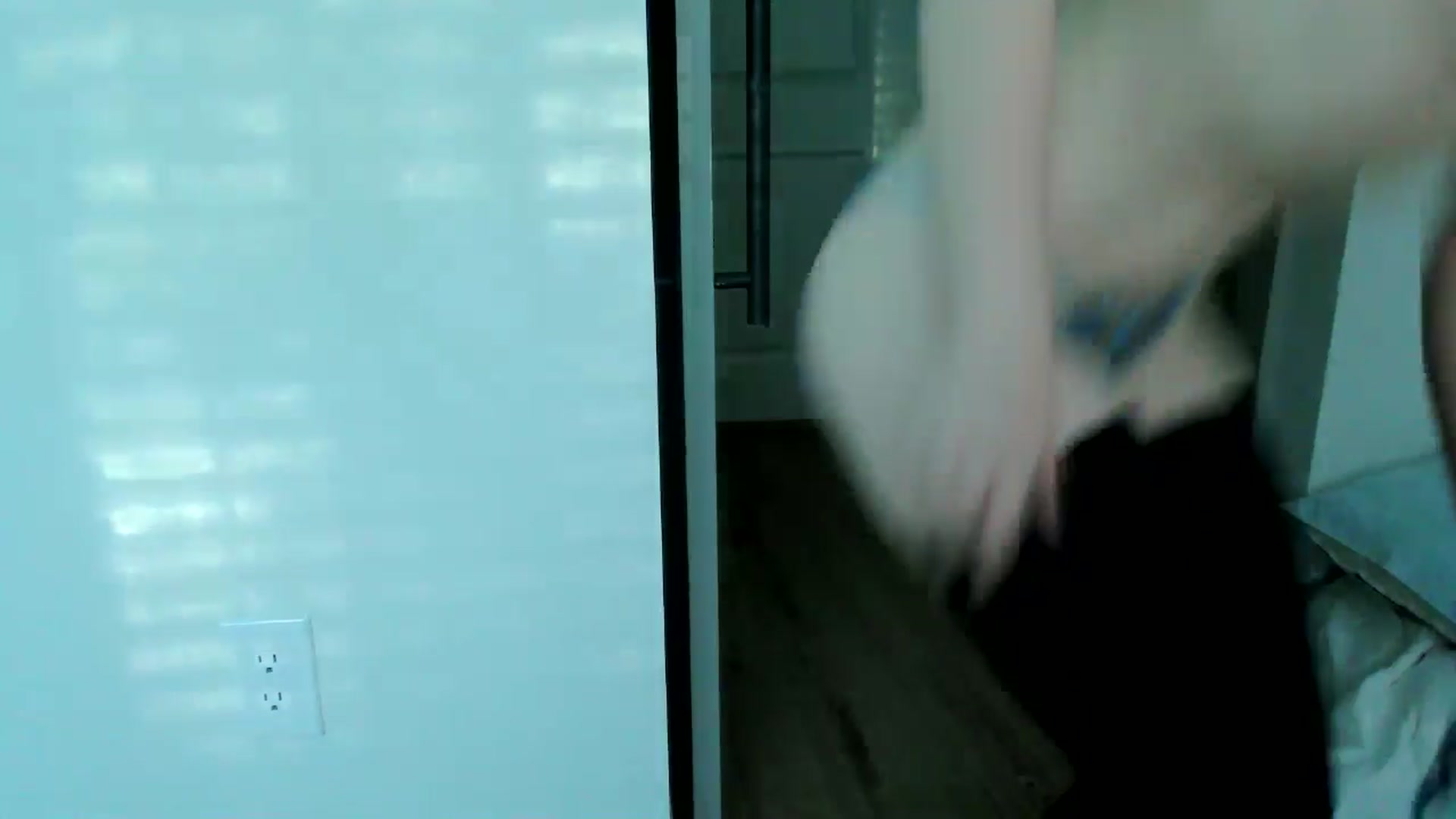 Gallery image thumbnail from SnugglePunk's myfreecams stream on, 06/21/2024, 23:51 image 11 of 20