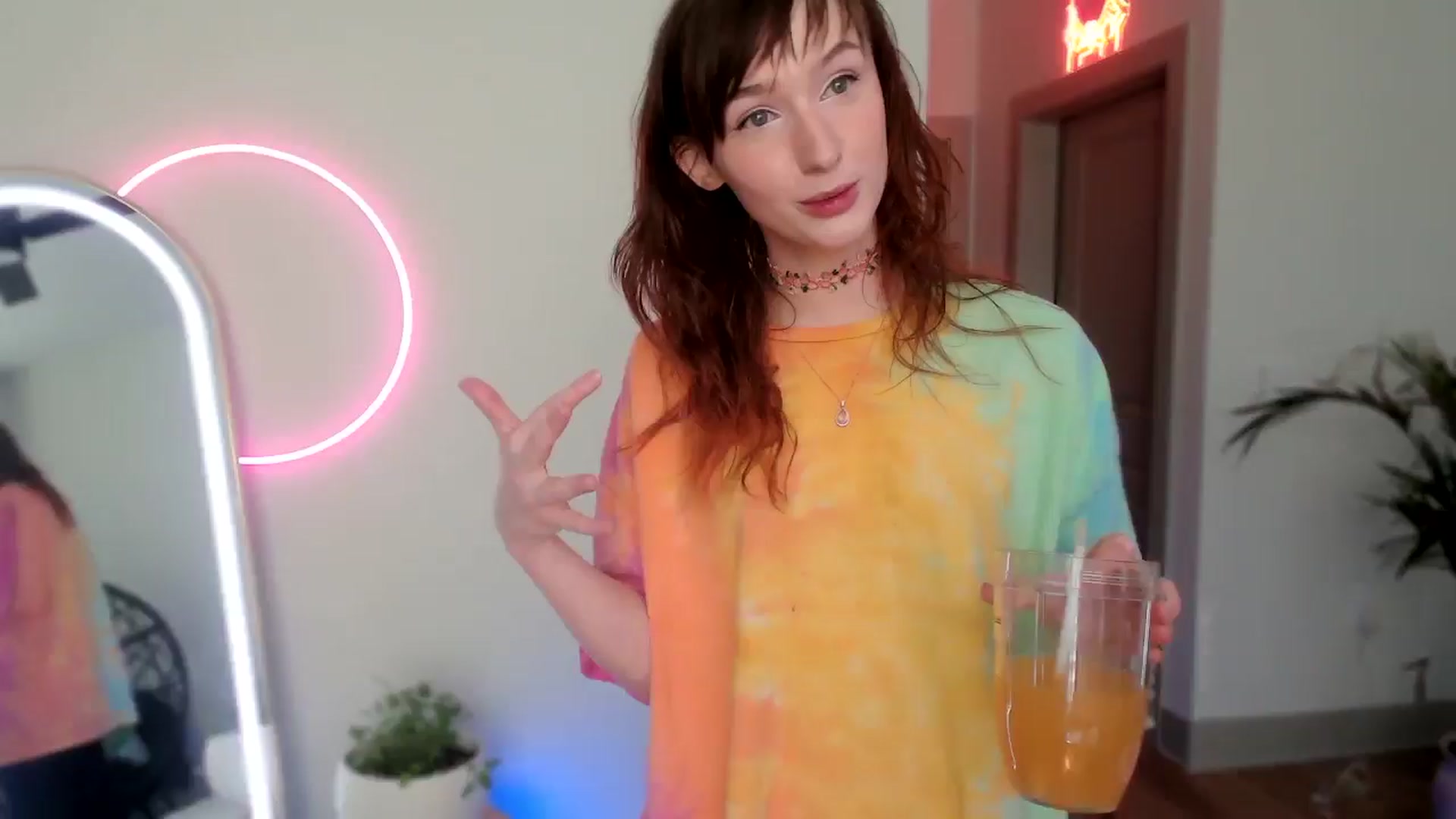 Gallery image thumbnail from SnugglePunk's myfreecams stream on, 06/28/2024, 23:09 image 1 of 20