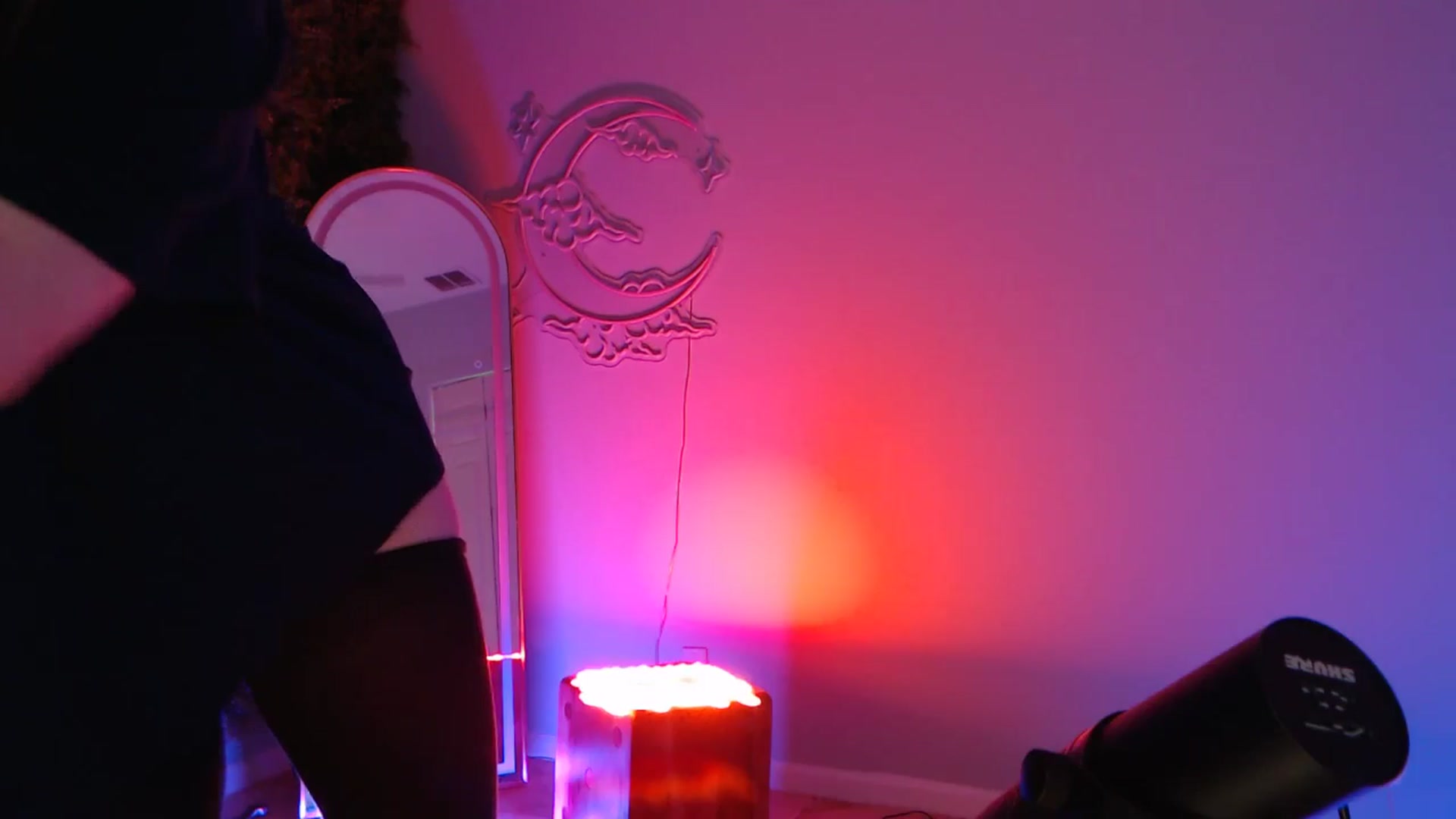 Gallery image thumbnail from SnugglePunk's myfreecams stream on, 01/25/2025, 01:48 image 17 of 20
