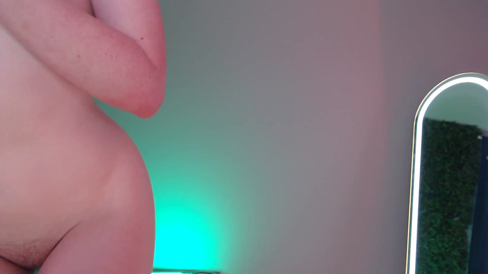 Gallery image thumbnail from SnugglePunk's myfreecams stream on, 02/09/2025, 02:02 image 17 of 20