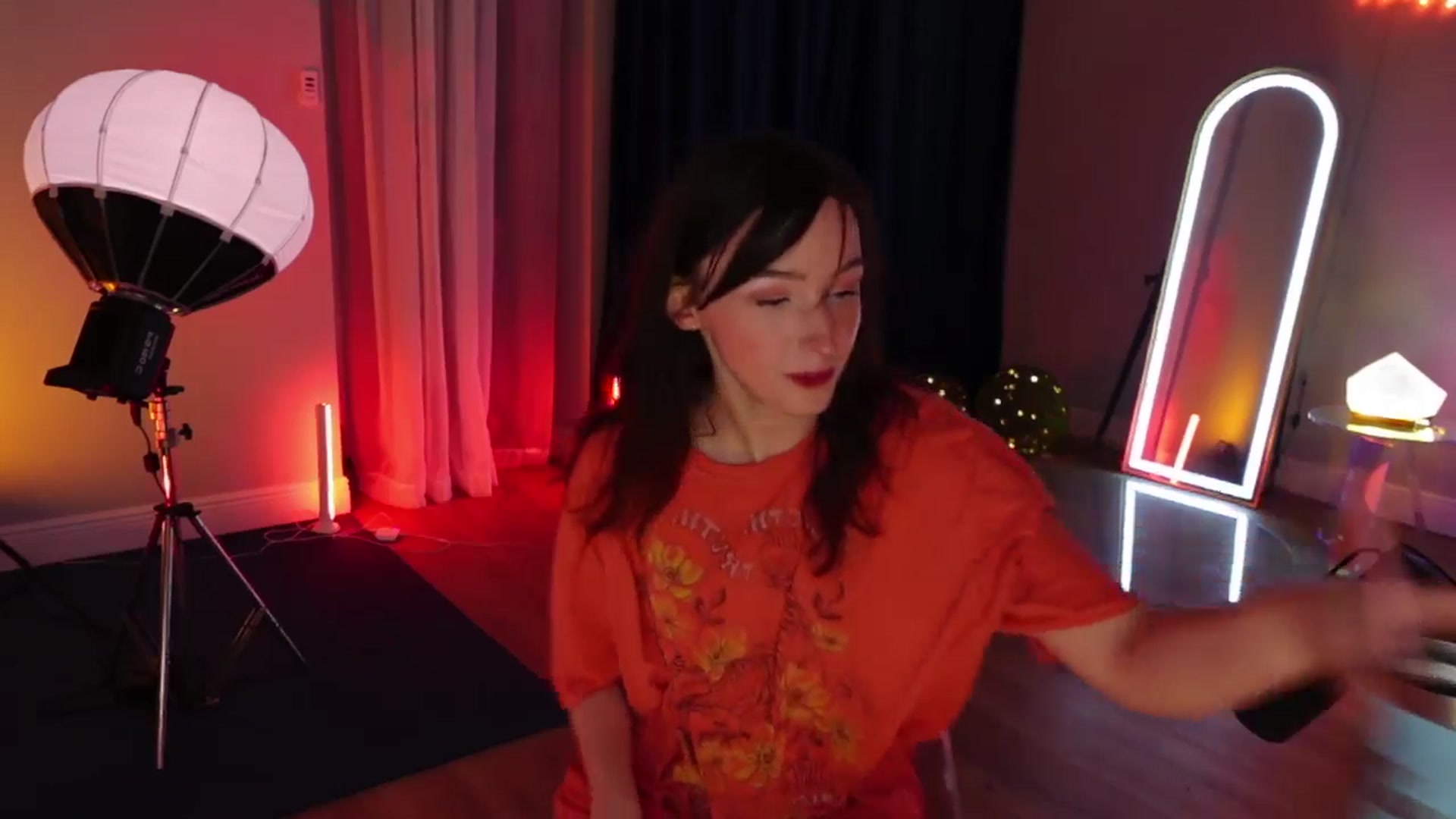 Gallery image thumbnail from SnugglePunk's myfreecams stream on, 03/03/2025, 02:16 image 20 of 20