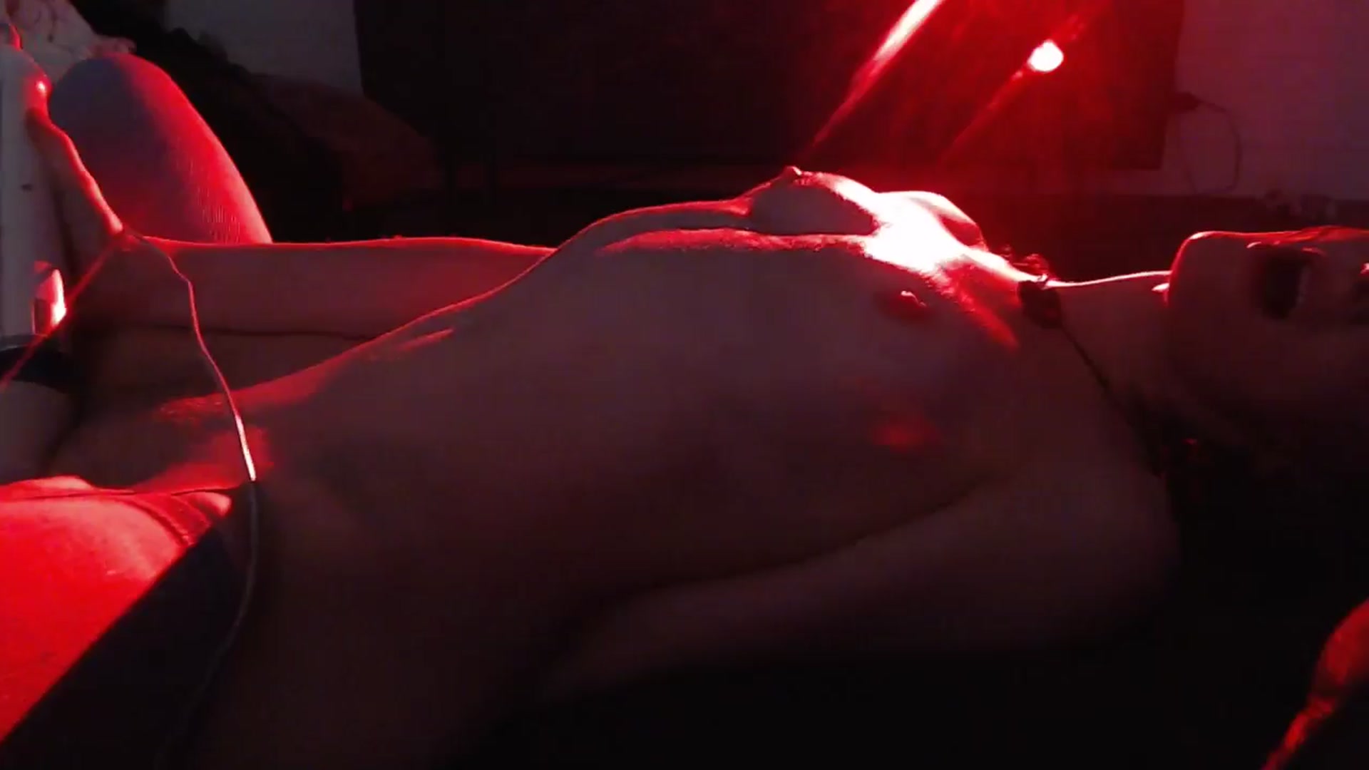 Gallery image thumbnail from SnugglePunk's myfreecams stream on, 08/24/2025, 02:27 image 10 of 20