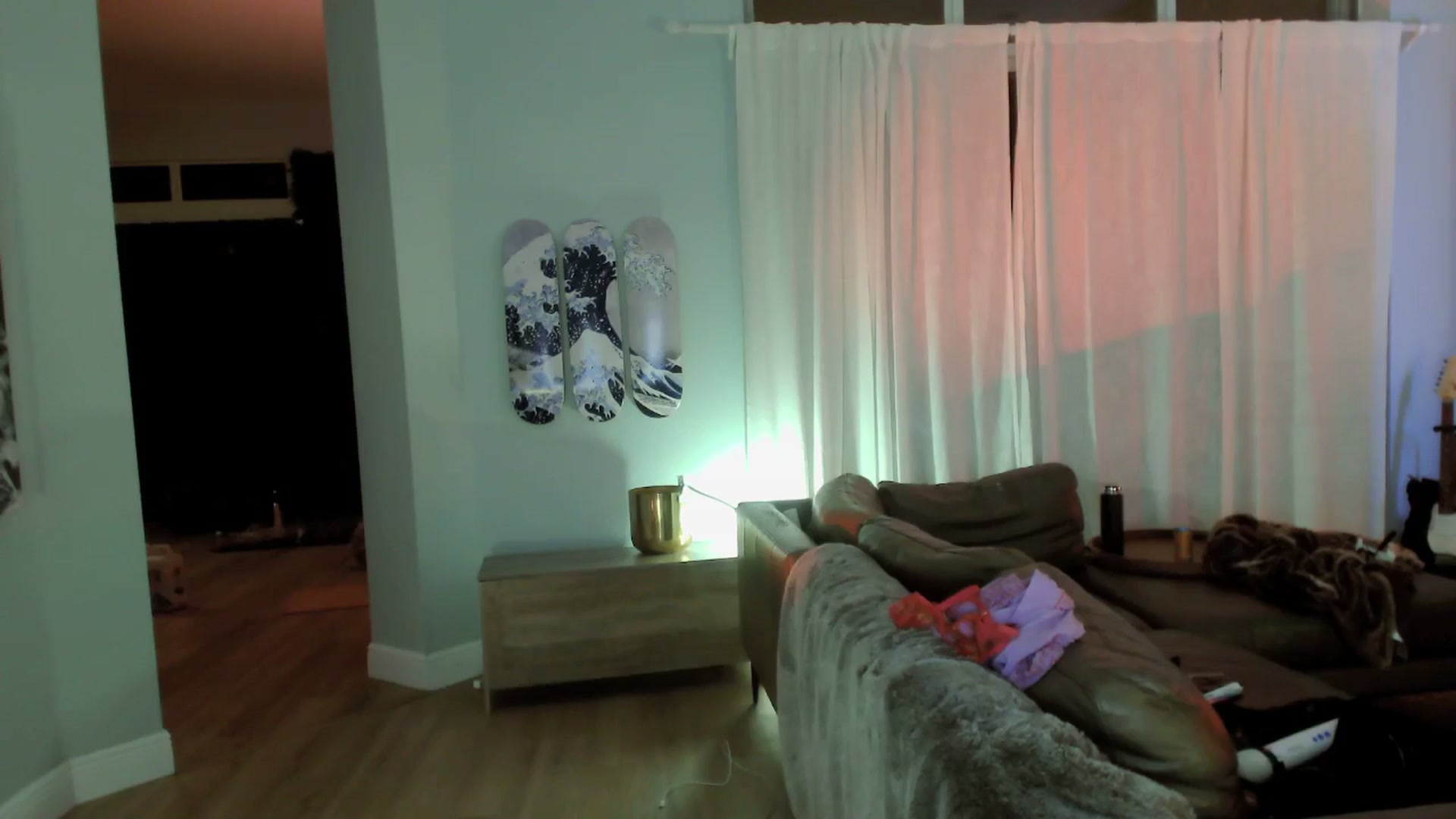 Gallery image thumbnail from SnugglePunk's myfreecams stream on, 09/04/2025, 01:54 image 10 of 20