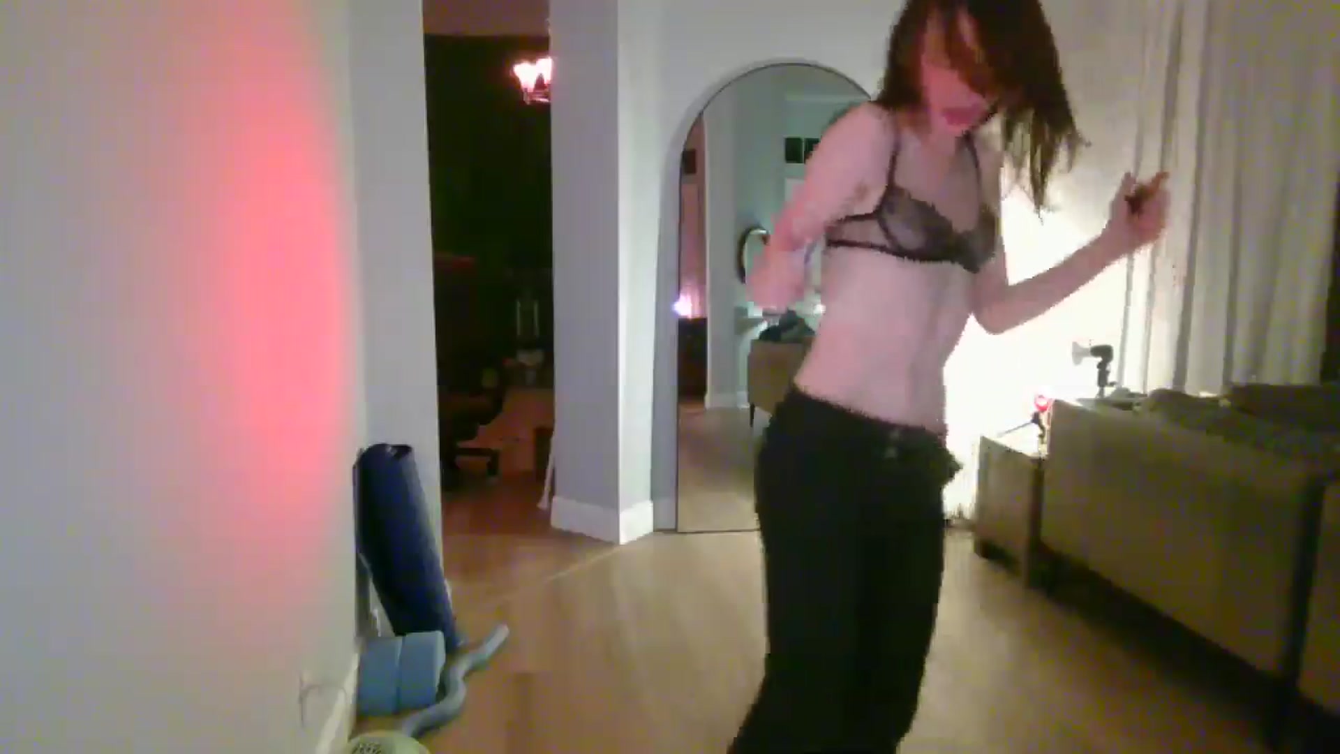Gallery image thumbnail from SnugglePunk's myfreecams stream on, 09/12/2025, 24:00 image 16 of 20