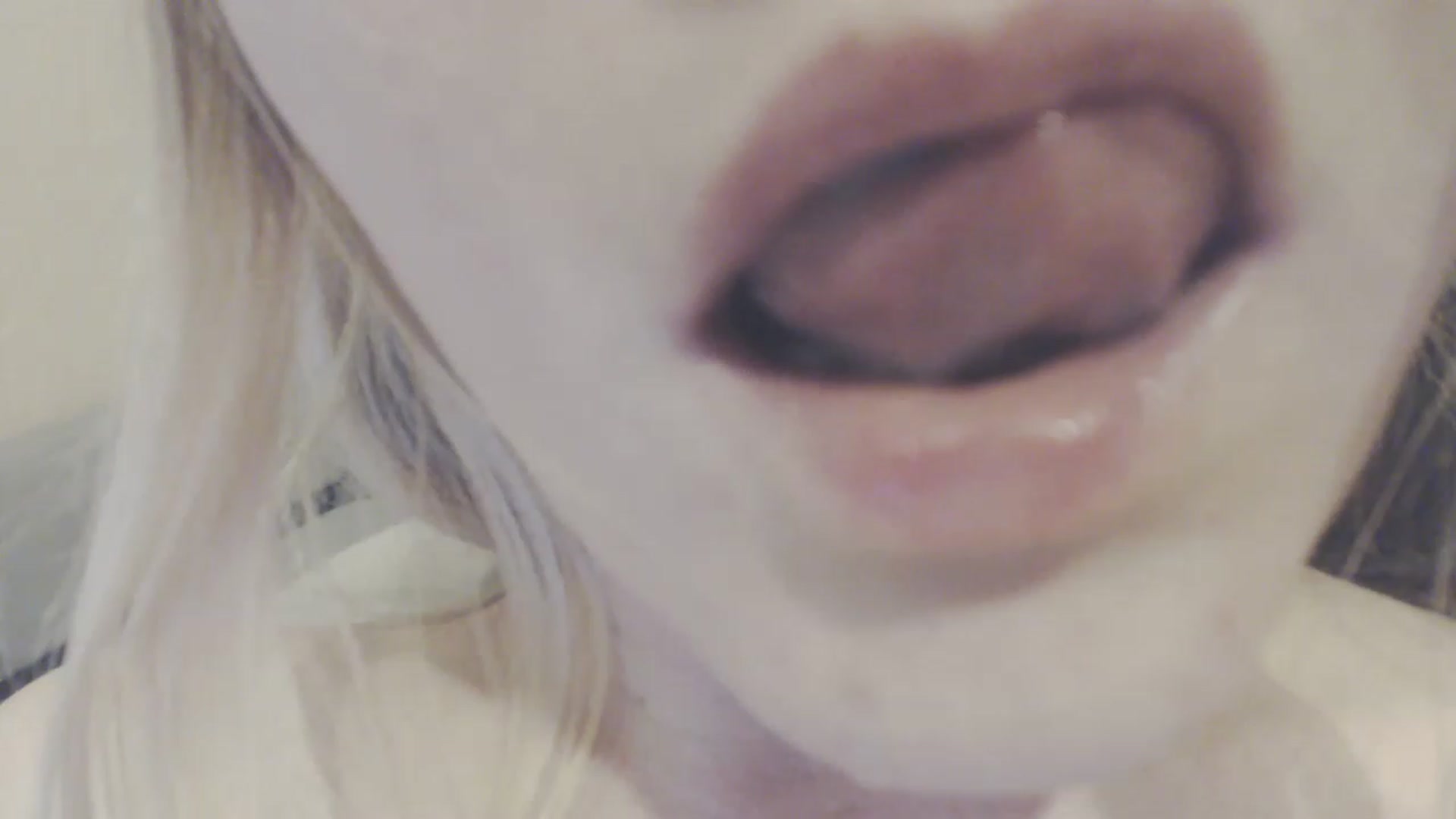 Gallery image thumbnail from SoLittleAmber's myfreecams stream on, 03/27/2023, 17:39 image 13 of 20