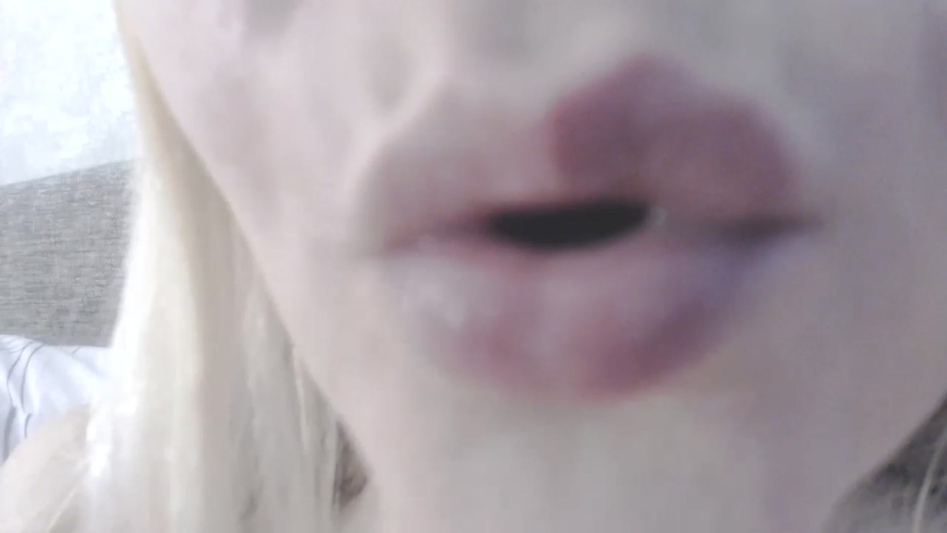 Gallery image thumbnail from SoLittleAmber's myfreecams stream on, 04/12/2023, 13:13 image 19 of 20