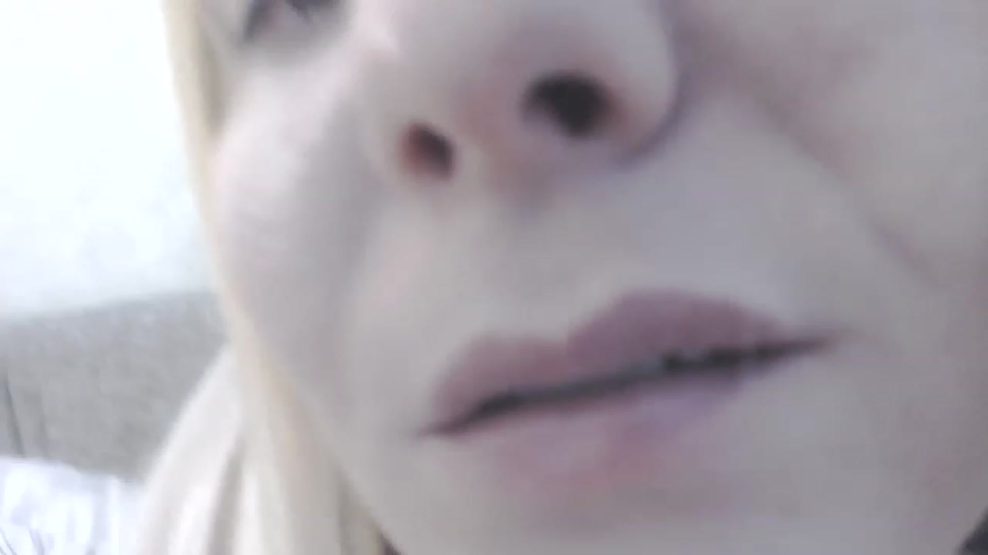 Gallery image thumbnail from SoLittleAmber's myfreecams stream on, 04/12/2023, 13:13 image 3 of 20