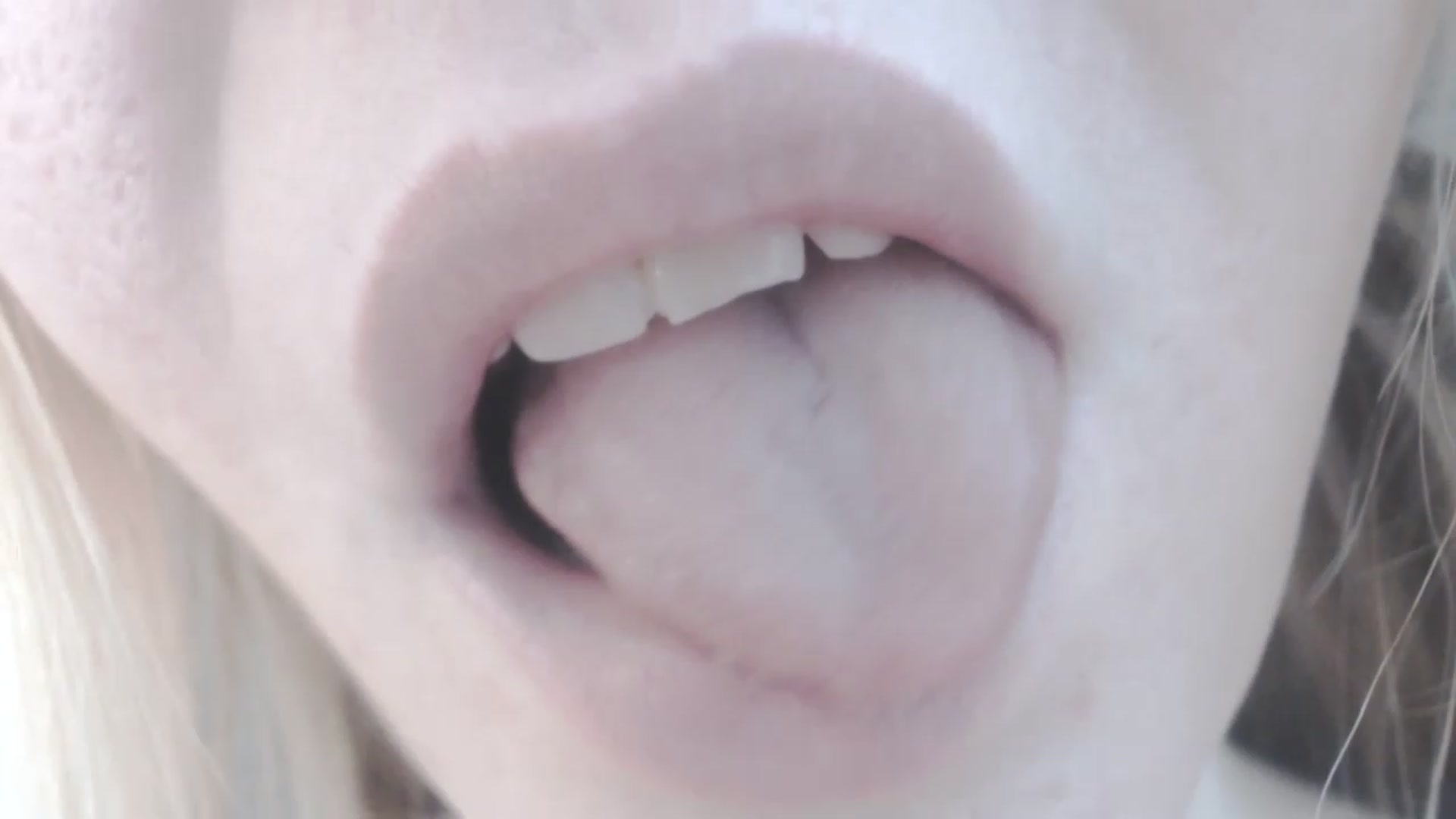 Gallery image thumbnail from SoLittleAmber's myfreecams stream on, 04/13/2023, 14:49 image 14 of 20