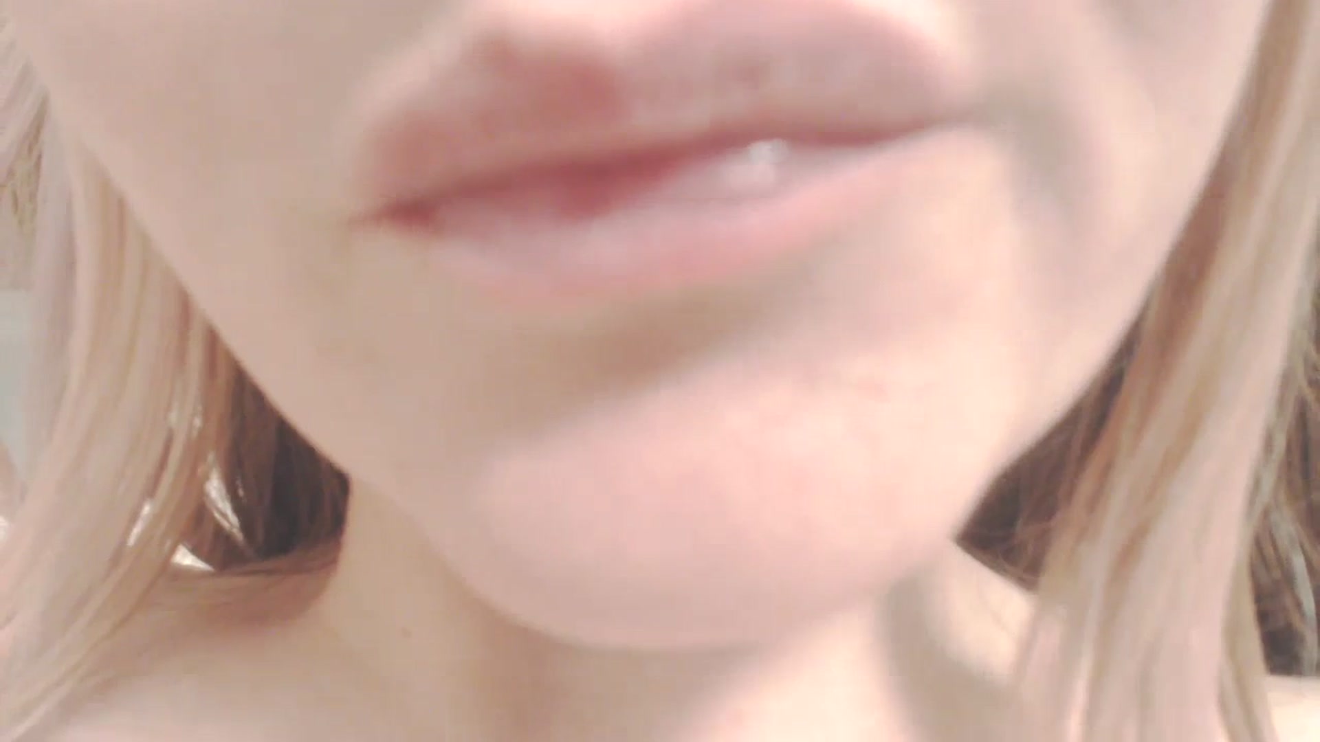 Gallery image thumbnail from SoLittleAmber's myfreecams stream on, 02/14/2024, 10:21 image 13 of 20