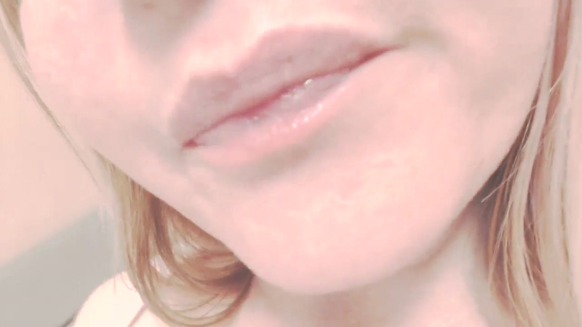 Gallery image thumbnail from SoLittleAmber's myfreecams stream on, 07/24/2024, 20:25 image 10 of 20
