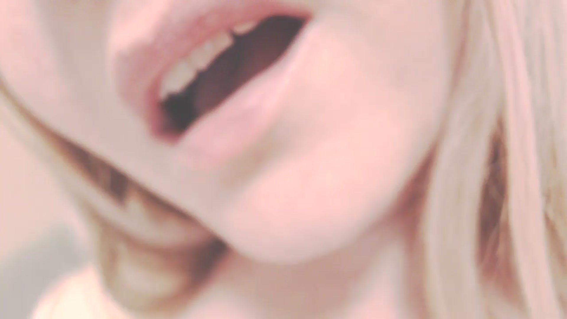 Gallery image thumbnail from SoLittleAmber's myfreecams stream on, 07/24/2024, 20:25 image 7 of 20