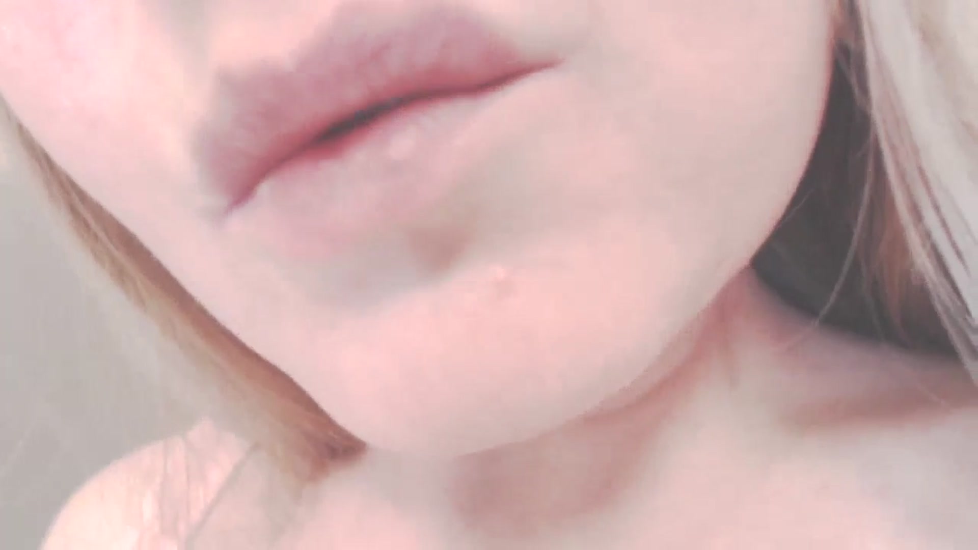 Gallery image thumbnail from SoLittleAmber's myfreecams stream on, 07/26/2024, 11:21 image 2 of 20