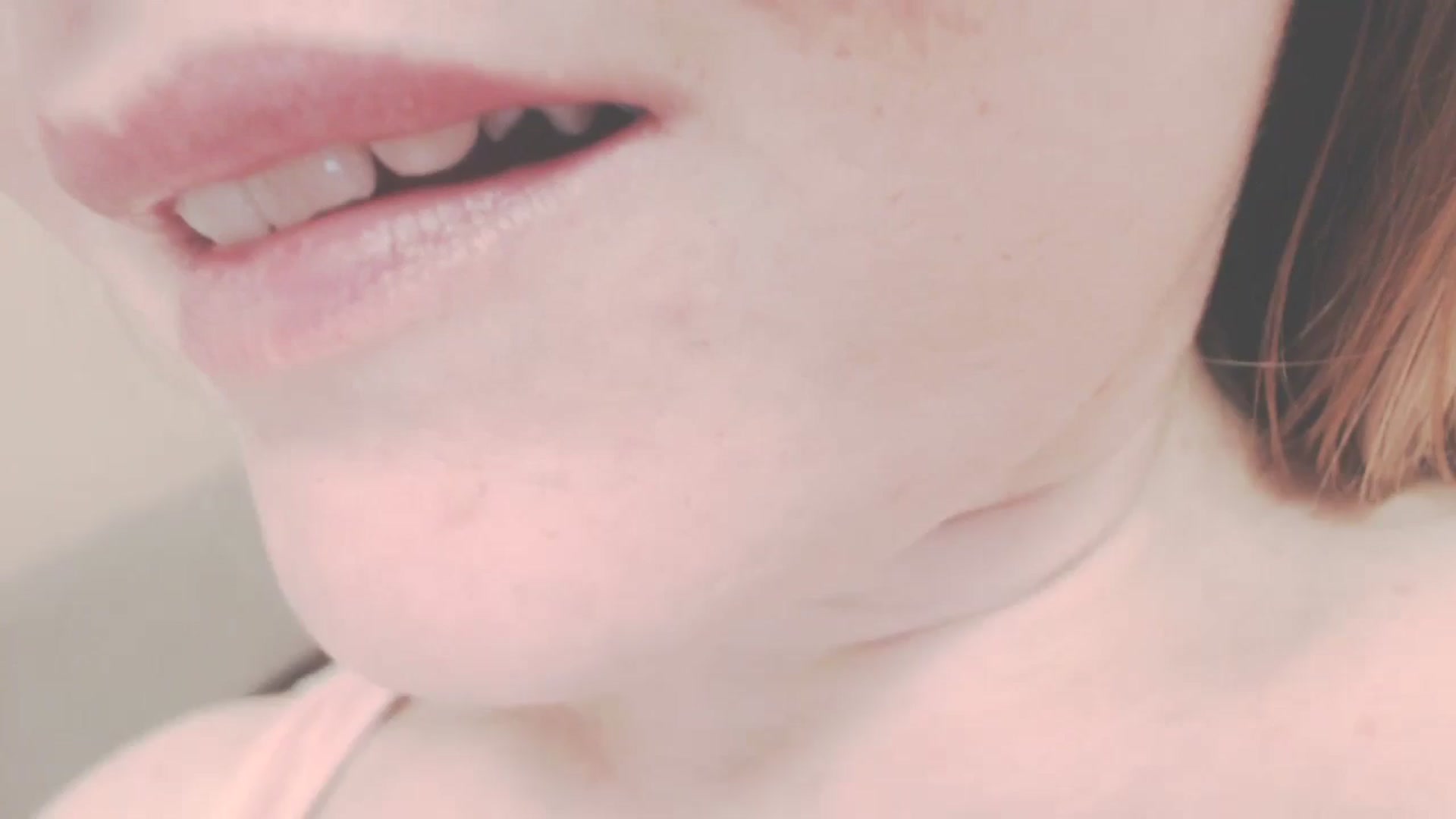Gallery image thumbnail from SoLittleAmber's myfreecams stream on, 07/31/2024, 13:15 image 2 of 20