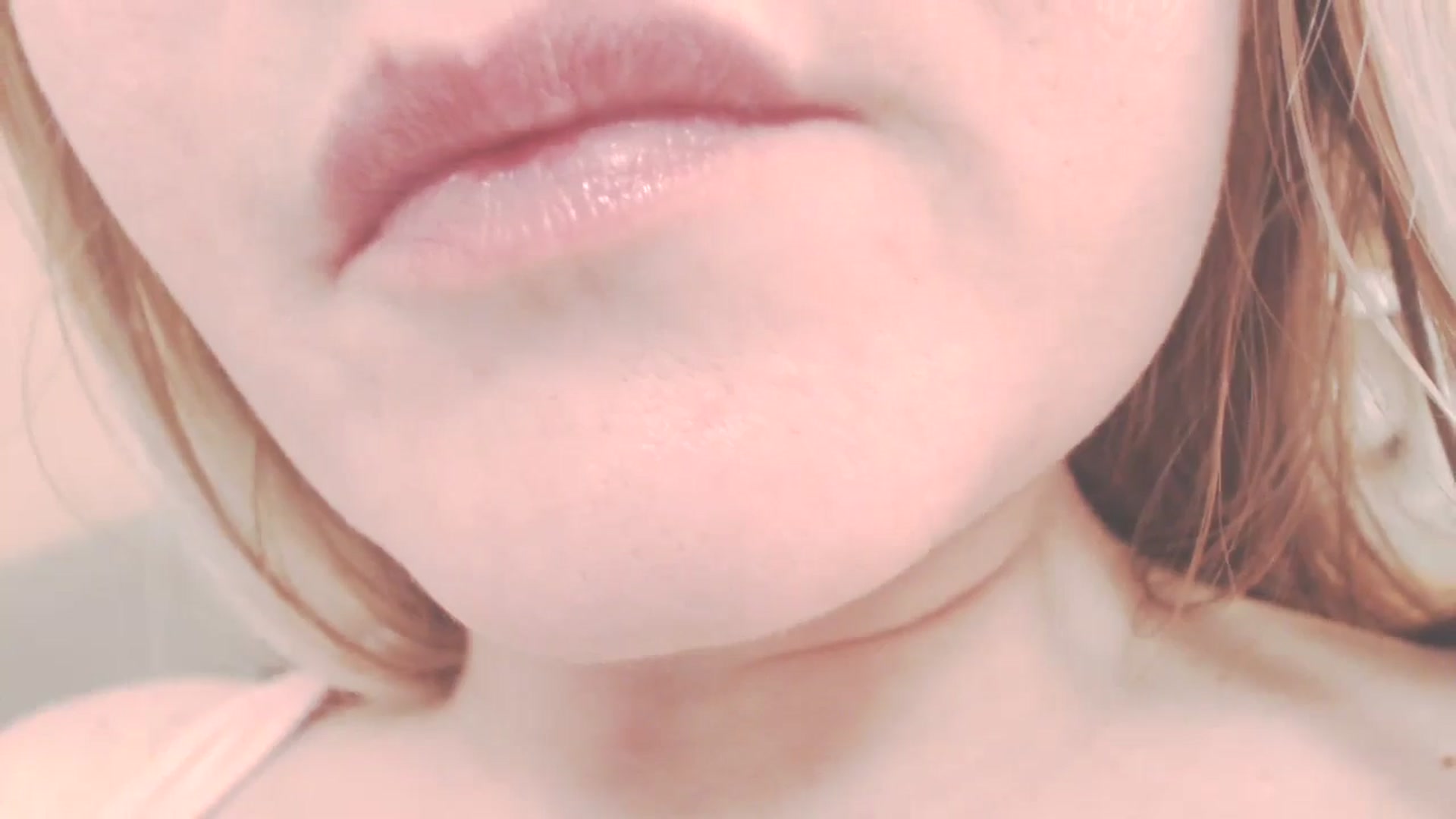 Gallery image thumbnail from SoLittleAmber's myfreecams stream on, 07/31/2024, 13:15 image 16 of 20