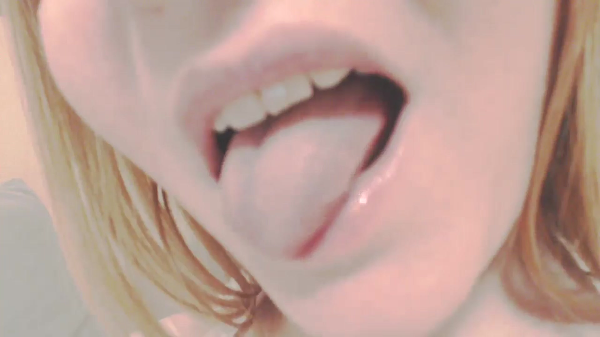 Gallery image thumbnail from SoLittleAmber's myfreecams stream on, 04/14/2025, 11:08 image 19 of 20
