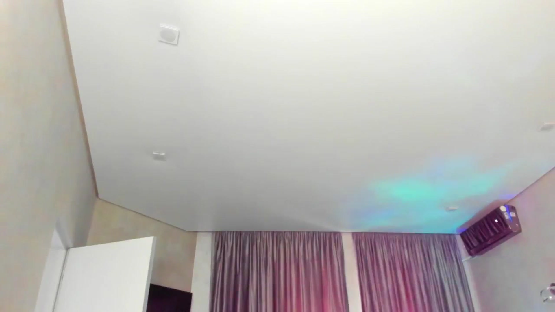 Gallery image thumbnail from SoLoveK's myfreecams stream on, 07/04/2025, 15:11 image 3 of 20
