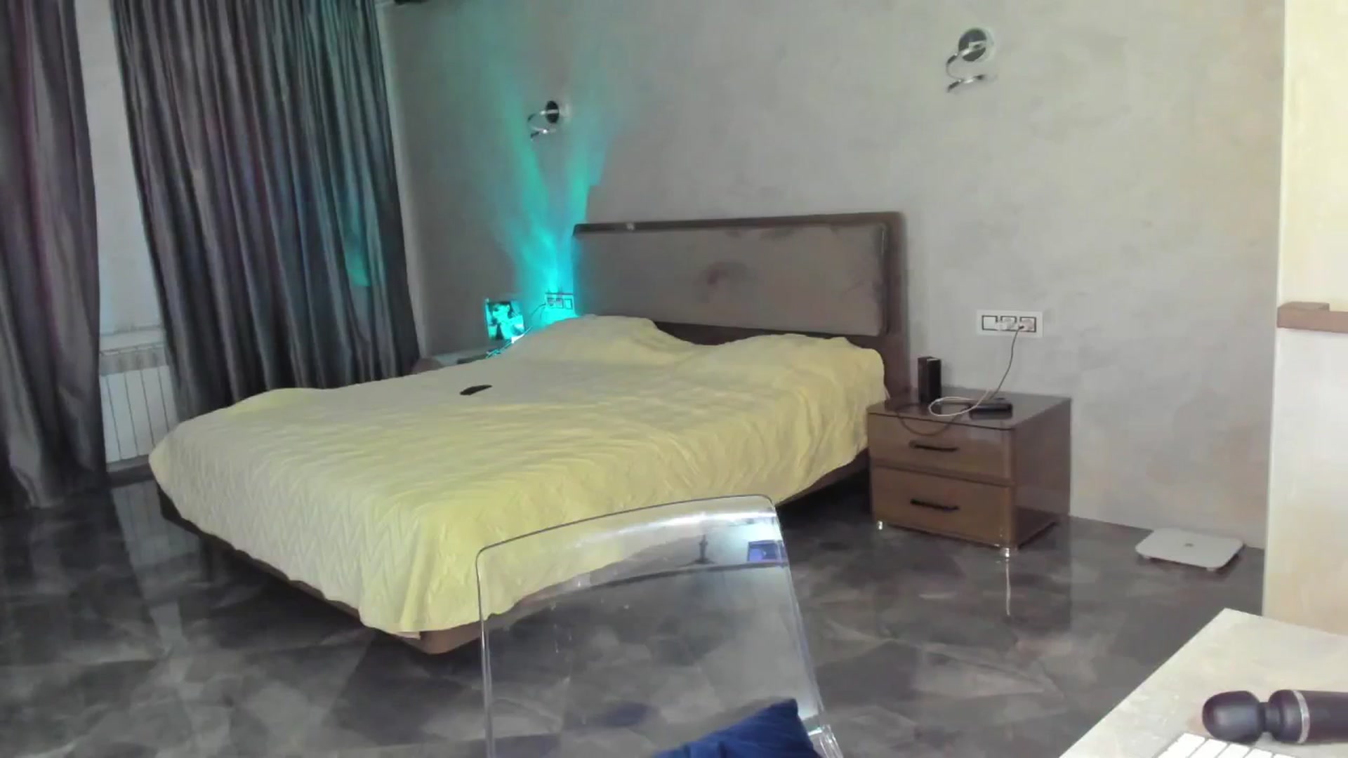 Gallery image thumbnail from SoLoveK's myfreecams stream on, 07/04/2025, 16:17 image 7 of 20