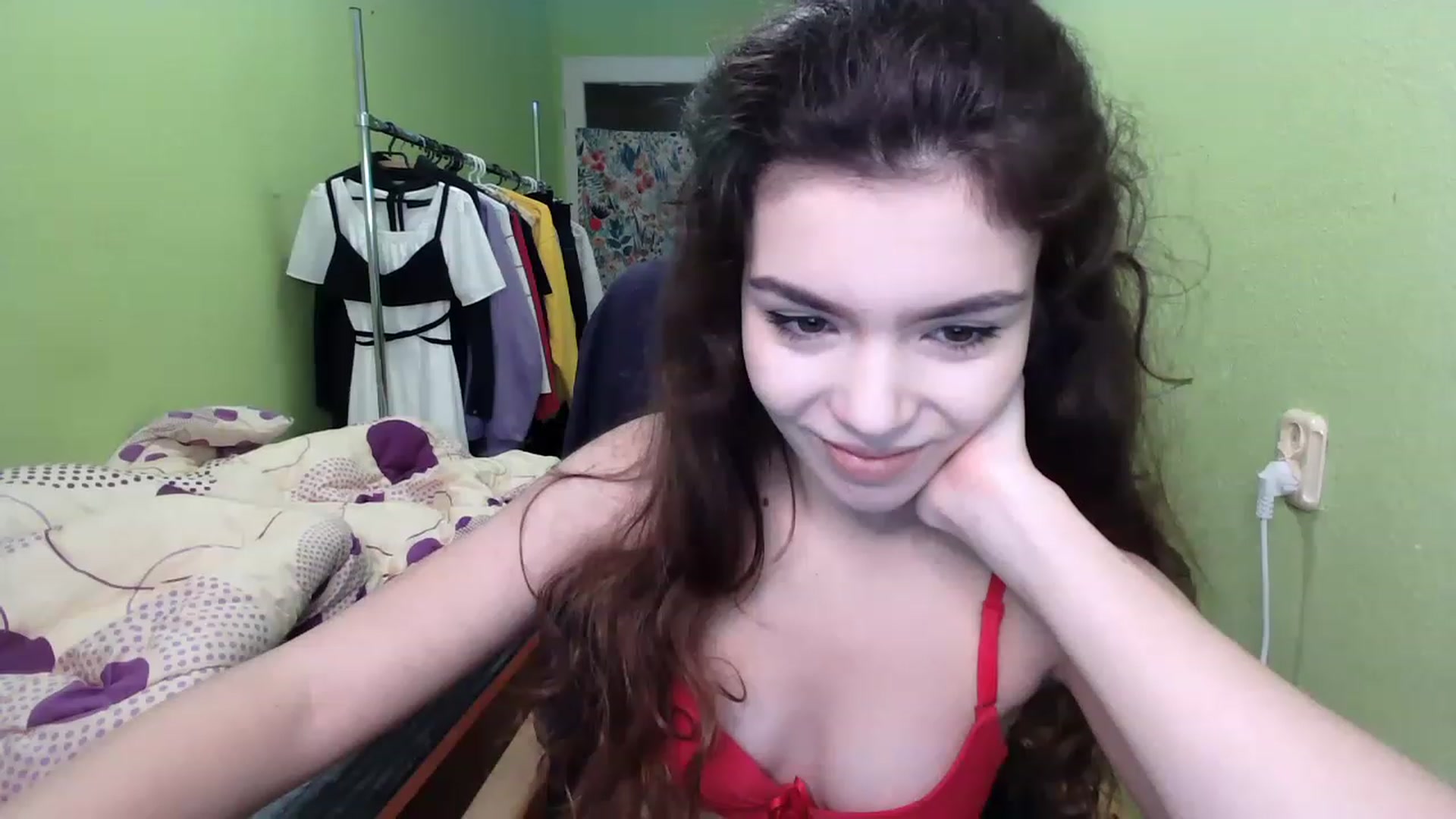 Gallery image thumbnail from So_Karry's myfreecams stream on, 12/06/2022, 12:16 image 12 of 20