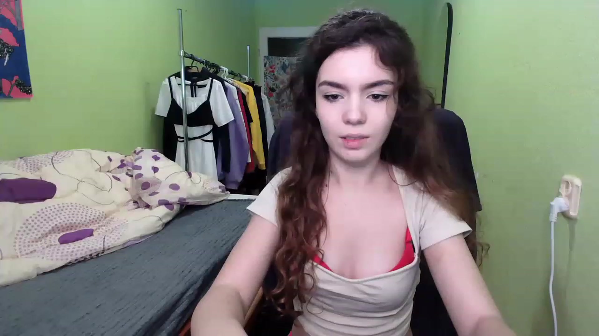 Gallery image thumbnail from So_Karry's myfreecams stream on, 12/06/2022, 14:11 image 20 of 20