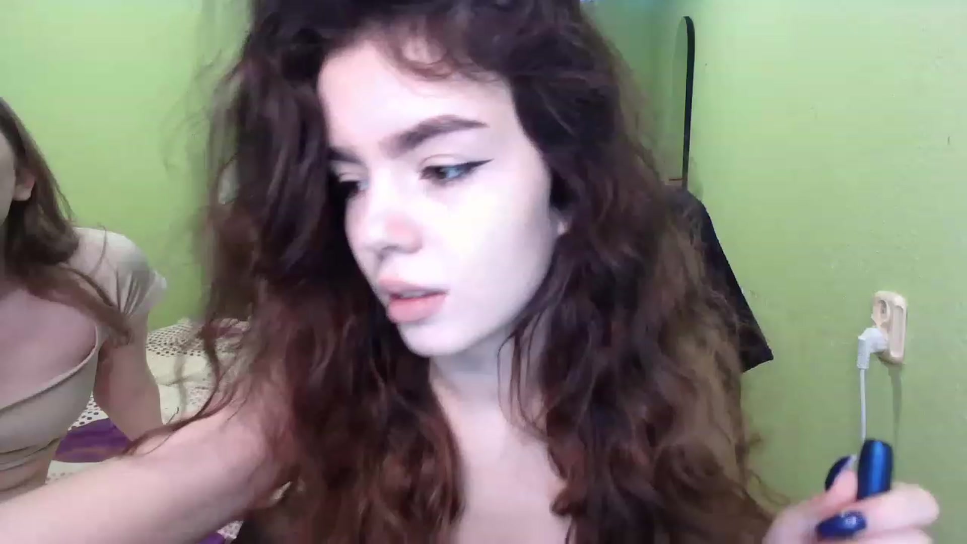Gallery image thumbnail from So_Karry's myfreecams stream on, 12/07/2022, 14:04 image 5 of 20