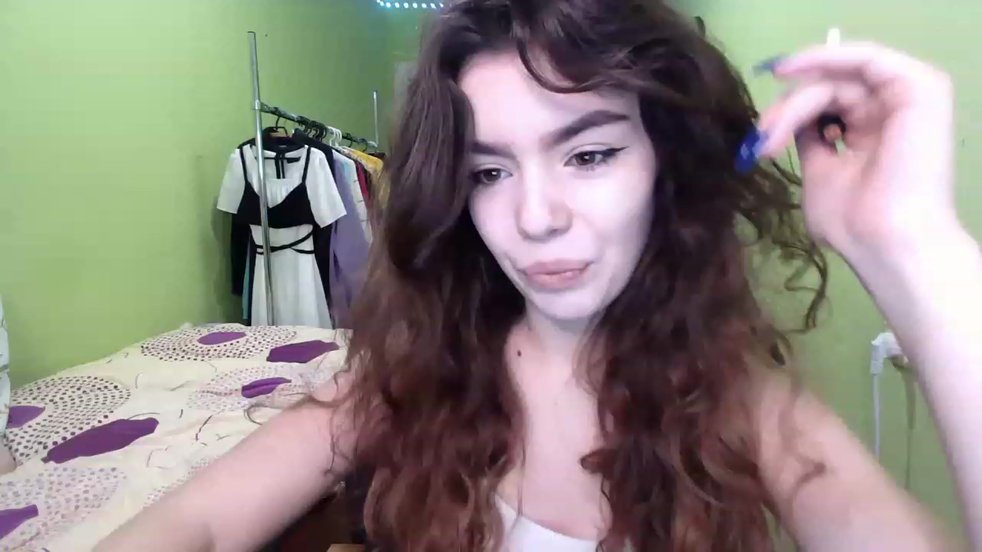 Gallery image thumbnail from So_Karry's myfreecams stream on, 12/07/2022, 14:04 image 6 of 20