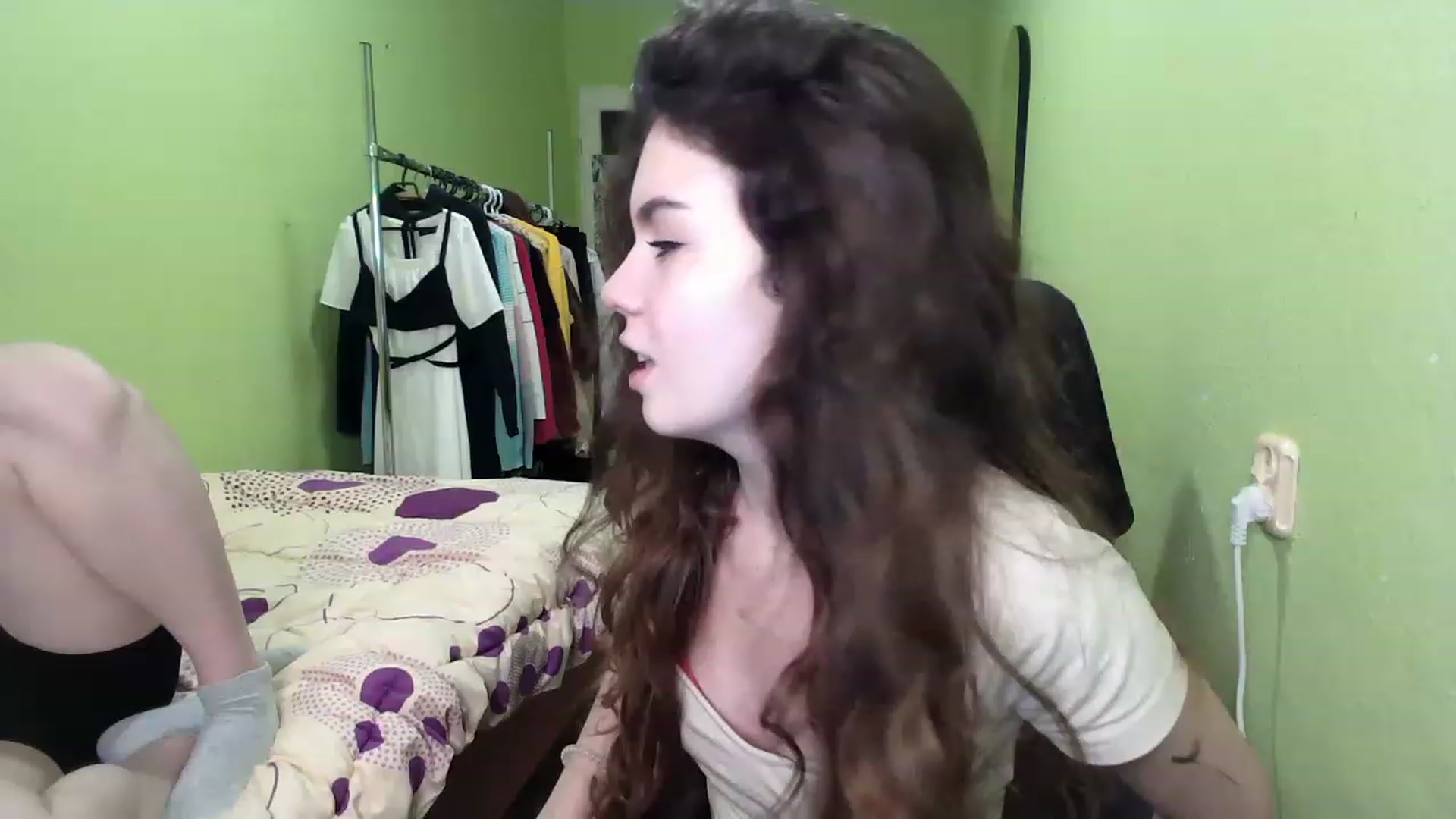 Gallery image thumbnail from So_Karry's myfreecams stream on, 12/08/2022, 14:27 image 18 of 20