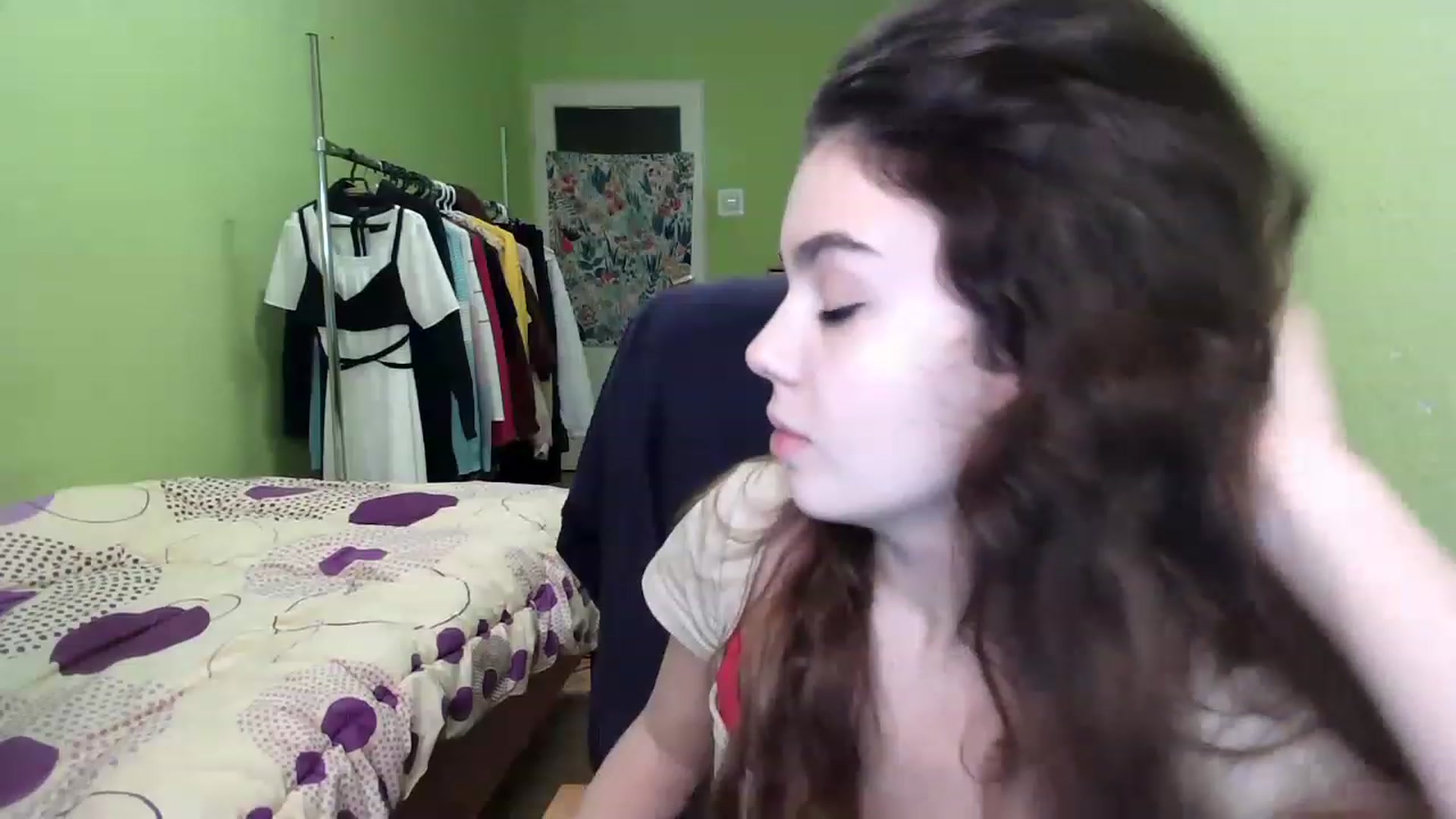 Gallery image thumbnail from So_Karry's myfreecams stream on, 12/08/2022, 14:27 image 9 of 20